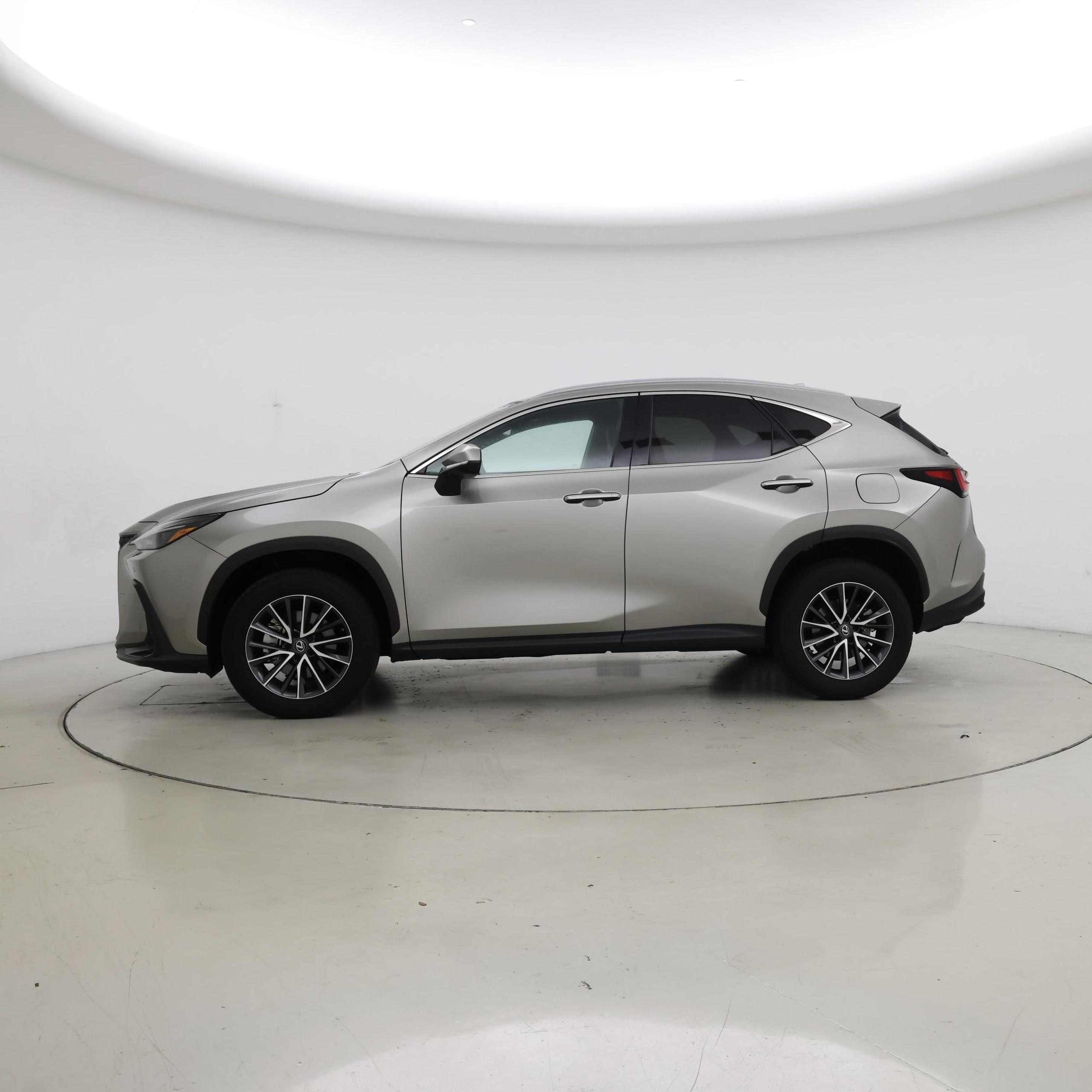 Thumbnail: 2023 Lexus NX - 3
