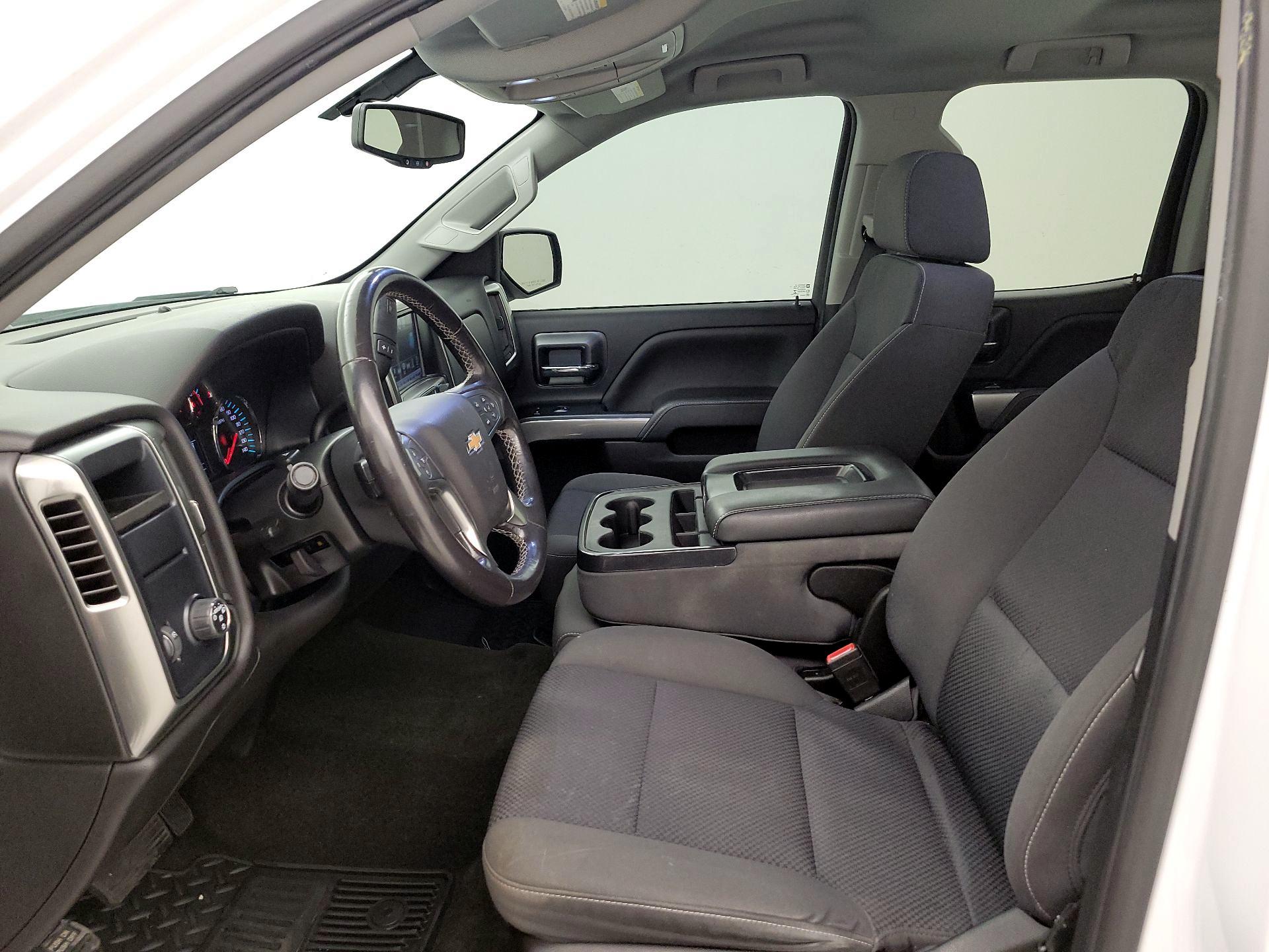 Thumbnail: 2018 Chevrolet Silverado 1500 - 11