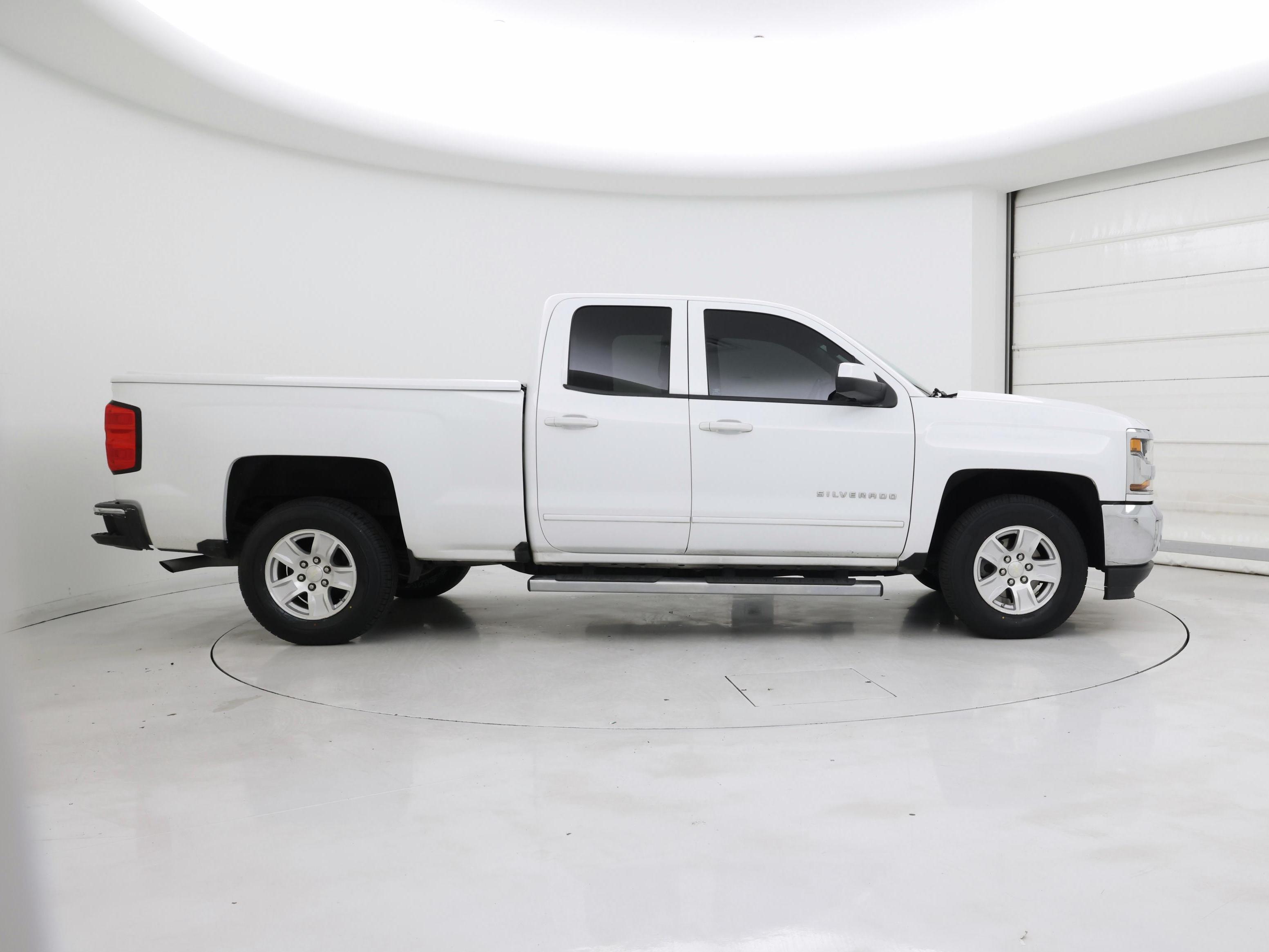 Thumbnail: 2018 Chevrolet Silverado 1500 - 7