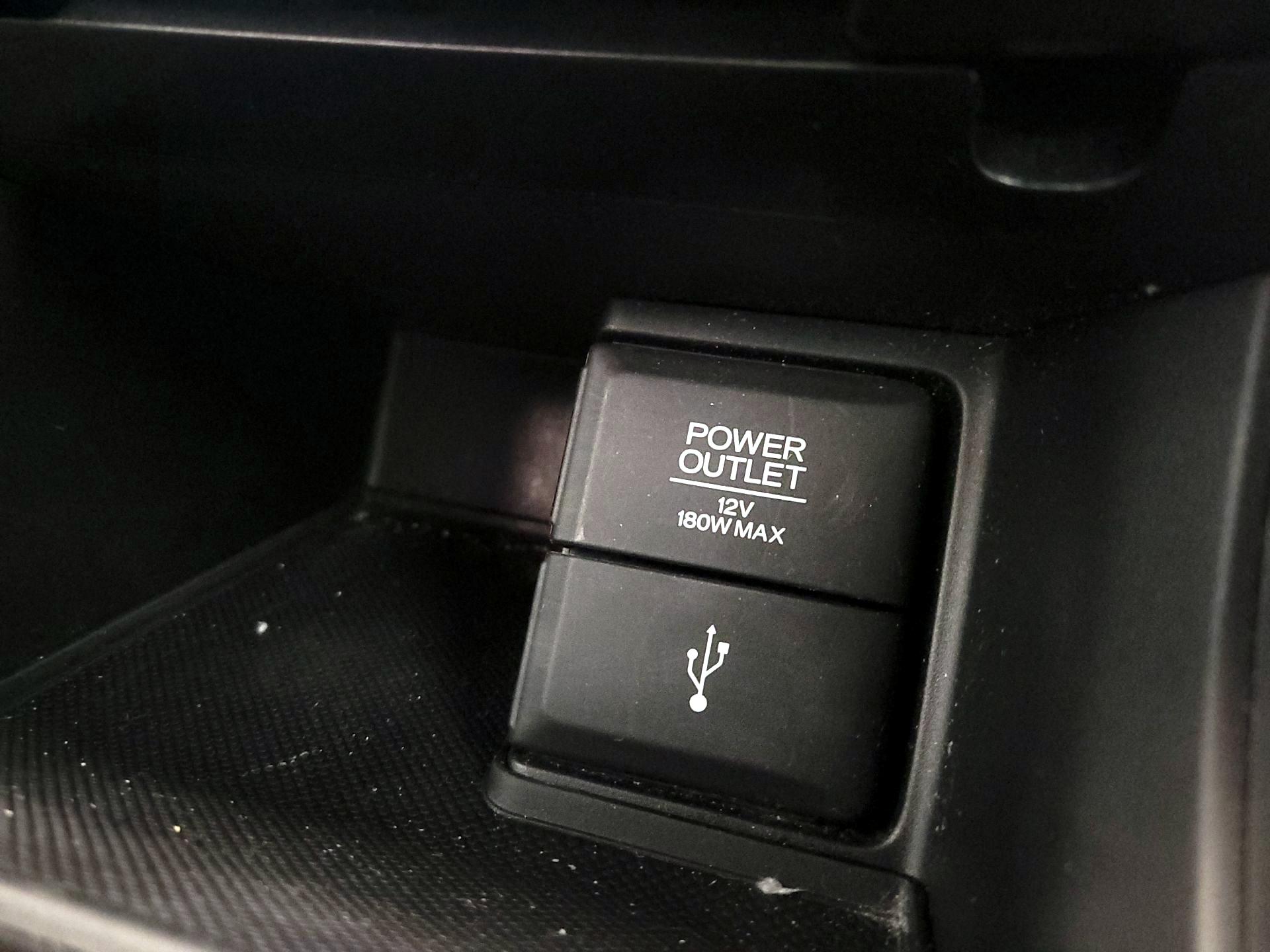 Thumbnail: 2015 Honda Accord - 18