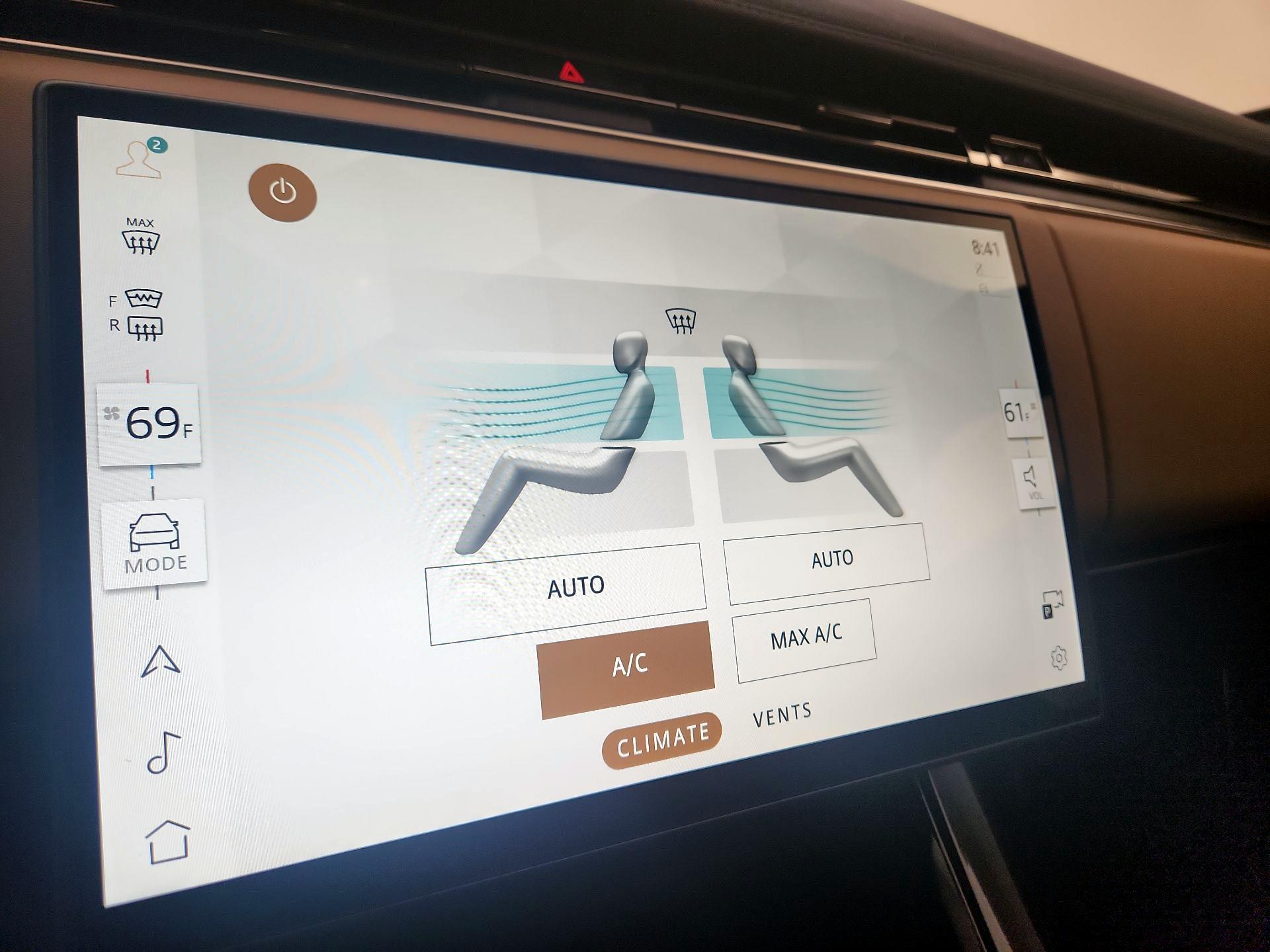 Thumbnail: 2024 Land Rover Range Rover Sport - 17