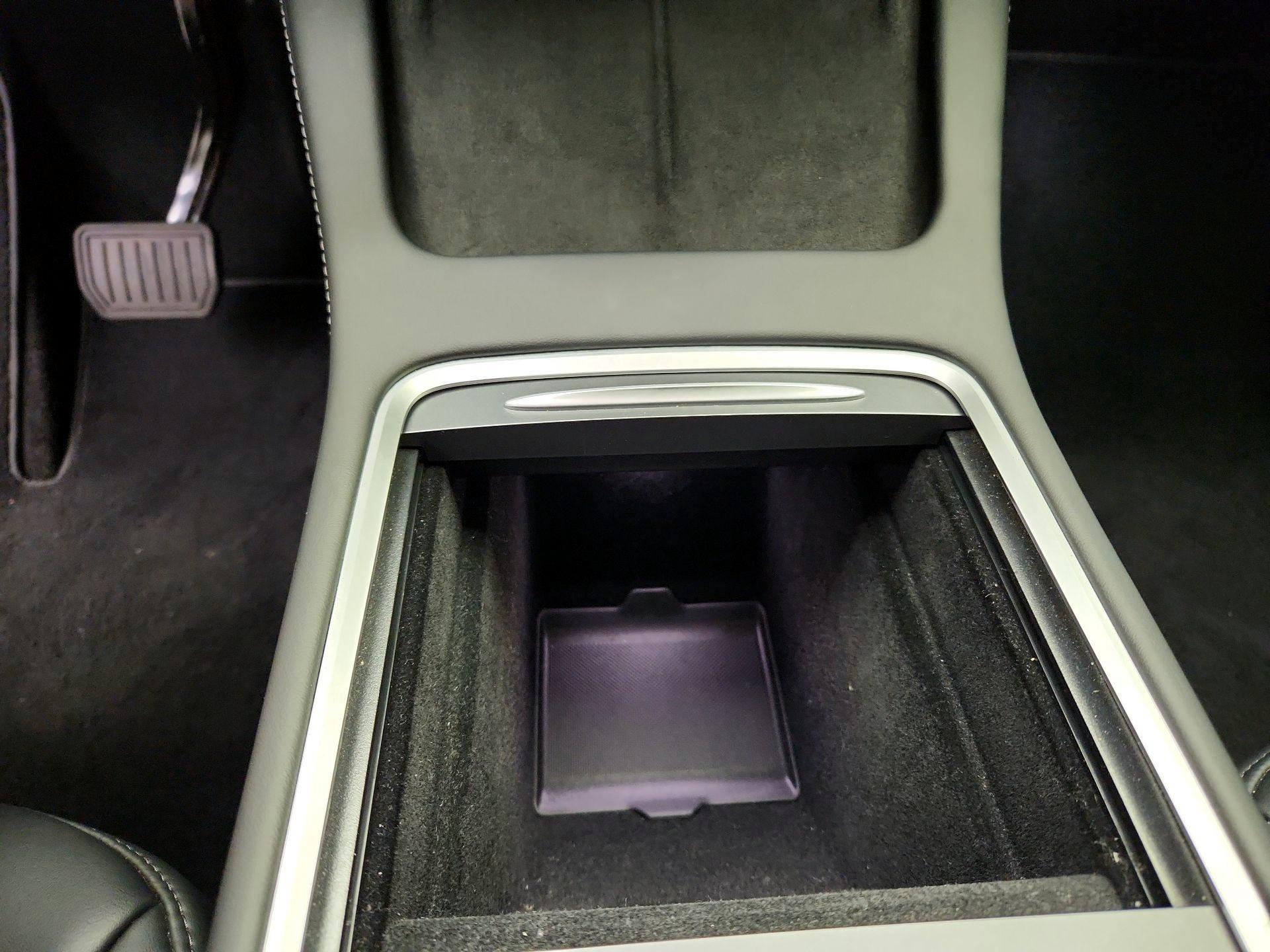 Thumbnail: 2023 Tesla Model Y - 19