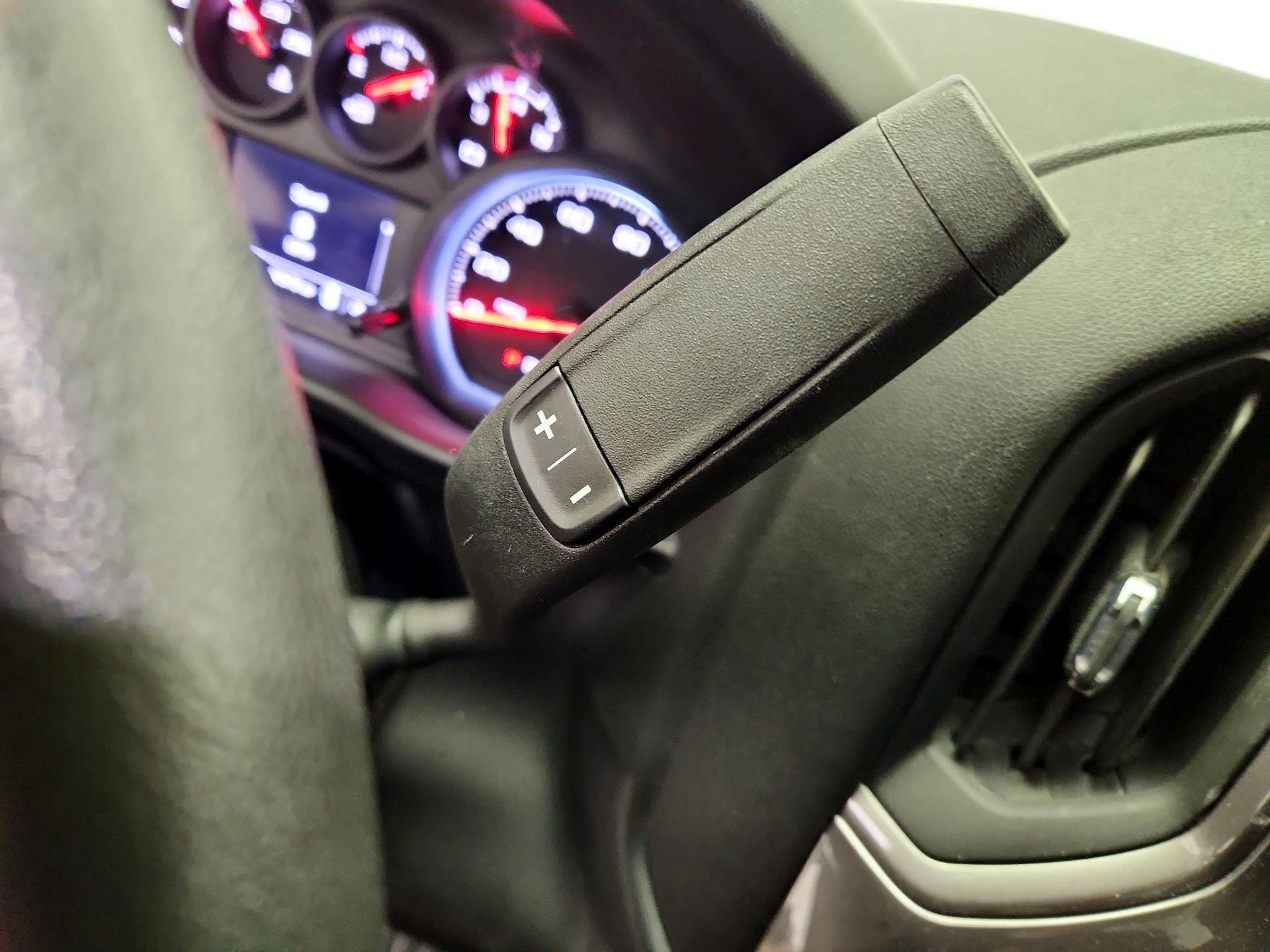 Thumbnail: 2024 Chevrolet Silverado 1500 - 17