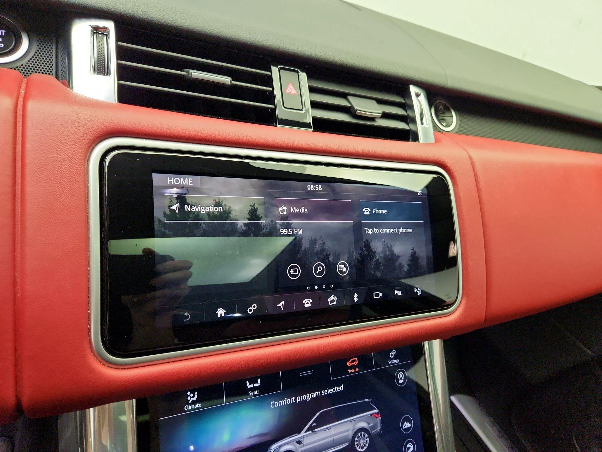 Thumbnail: 2020 Land Rover Range Rover Sport - 16