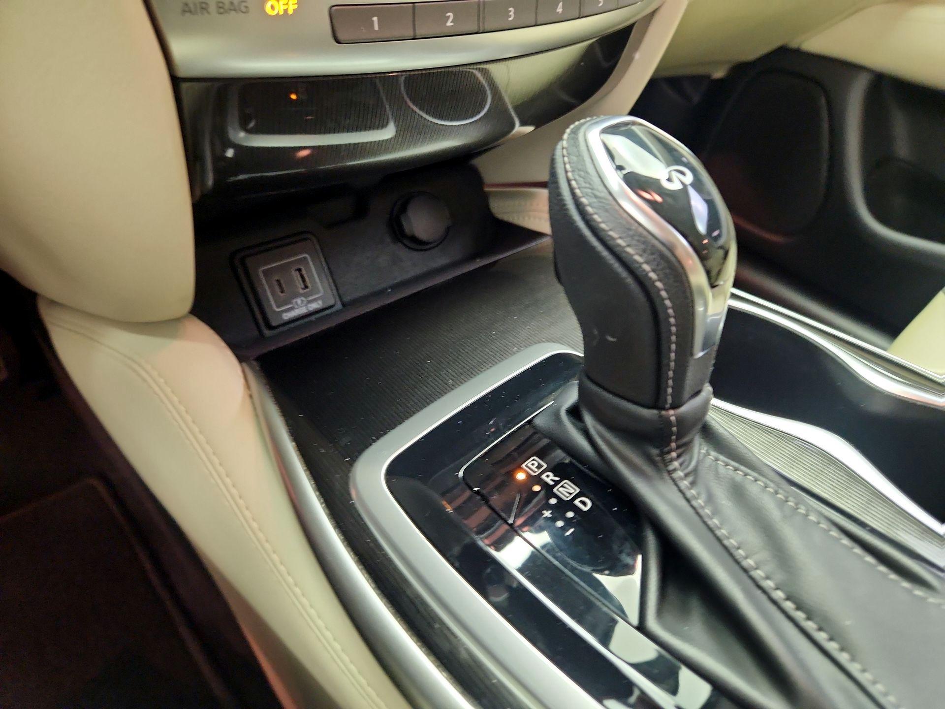 Thumbnail: 2020 INFINITI QX60 - 17