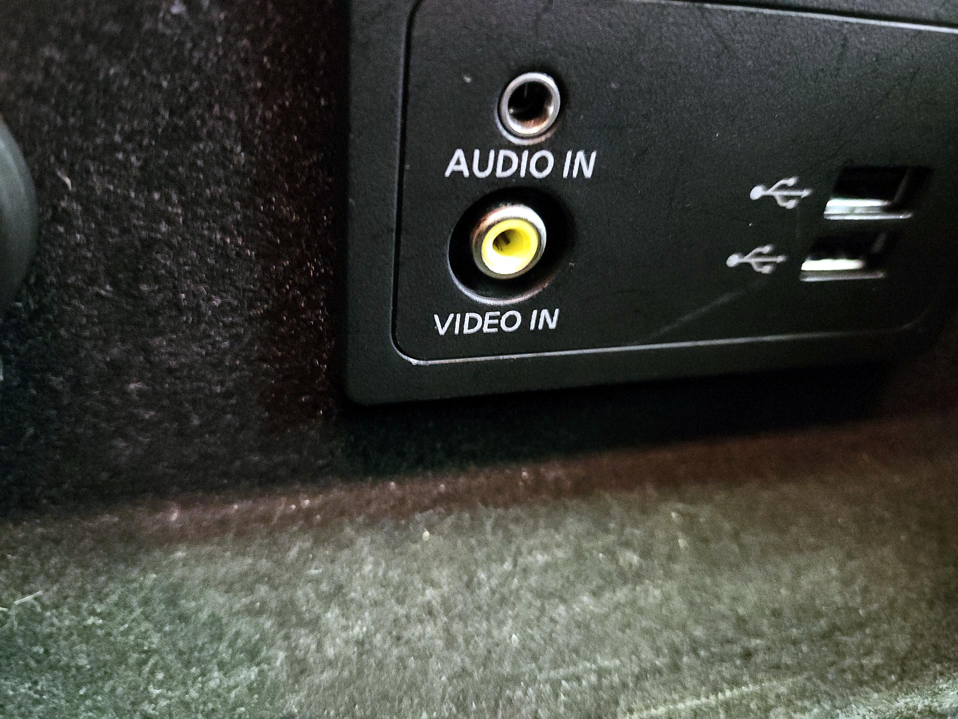 Thumbnail: 2020 INFINITI QX60 - 18