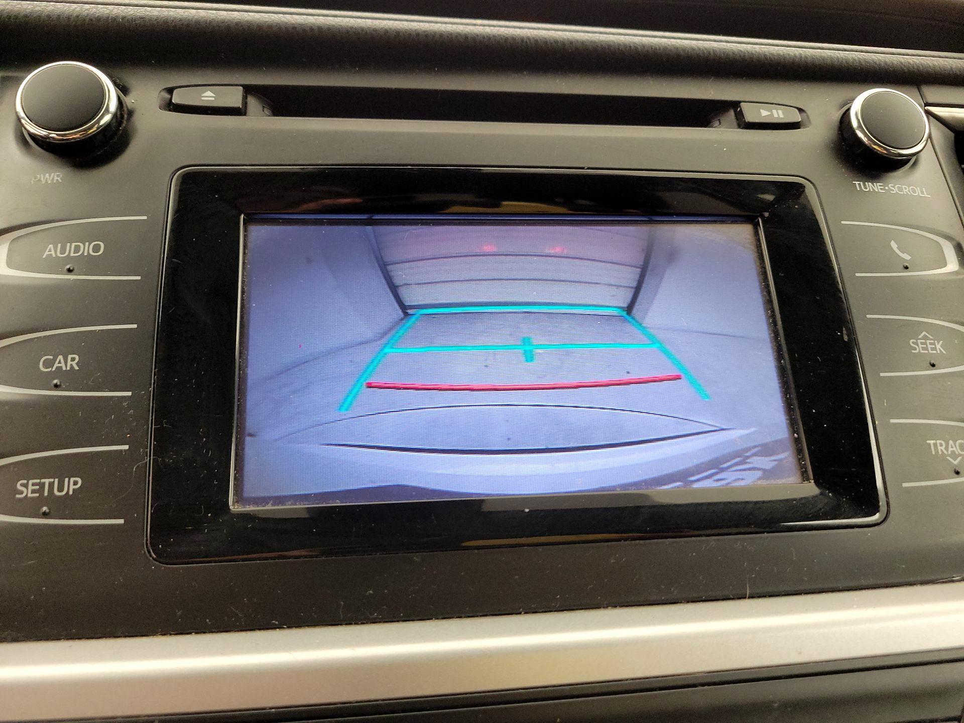 Thumbnail: 2019 Toyota Highlander - 14