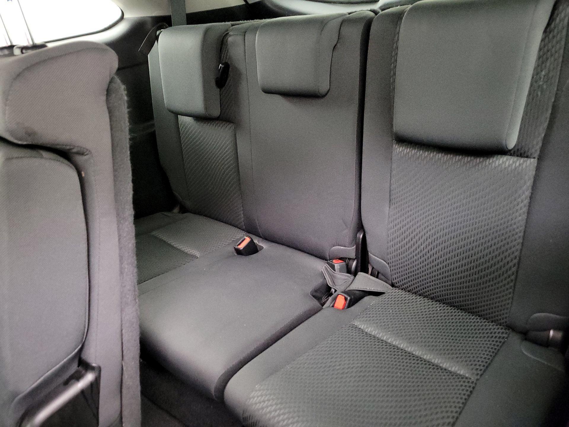 Thumbnail: 2019 Toyota Highlander - 20