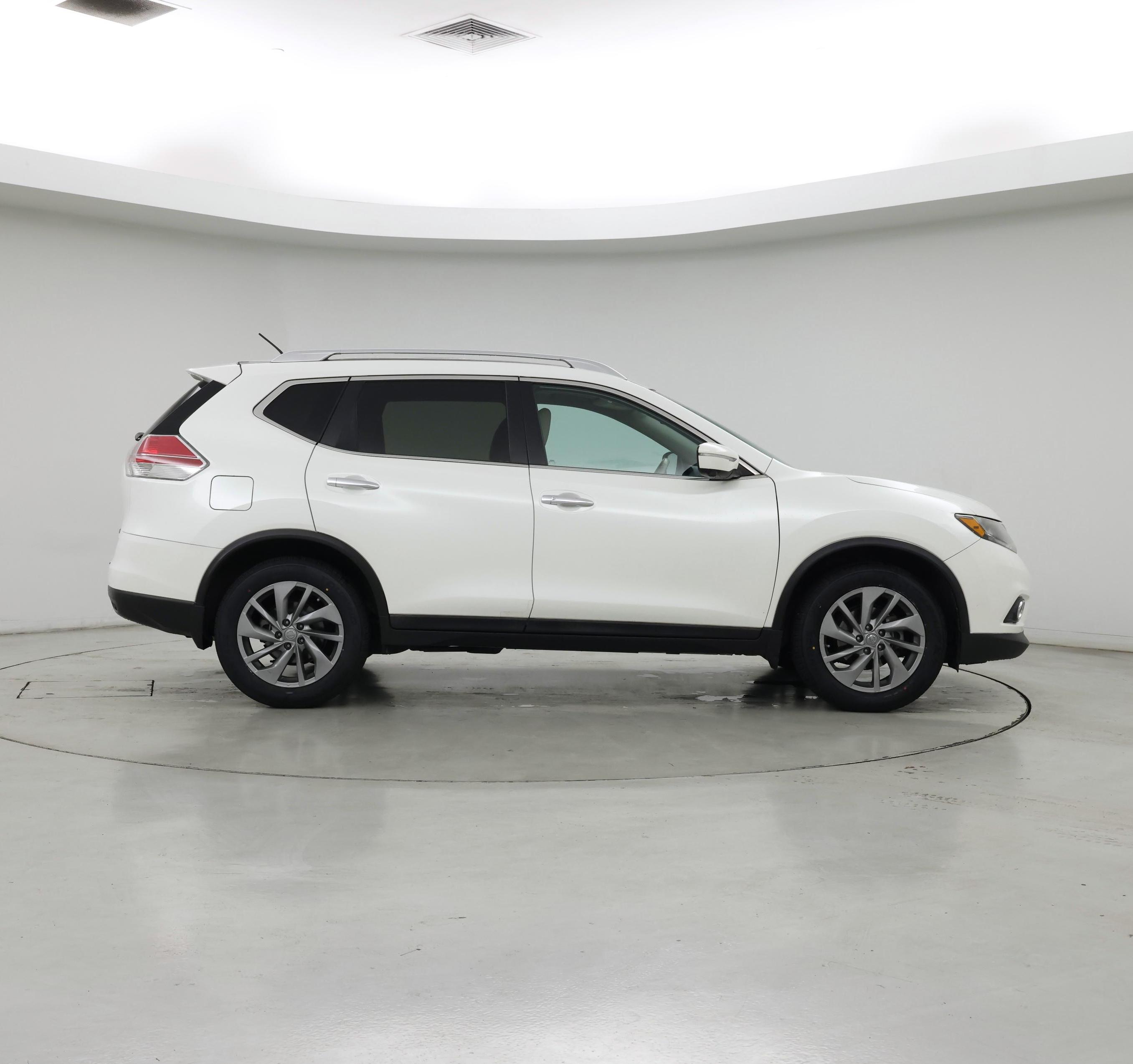 Thumbnail: 2015 Nissan Rogue - 7
