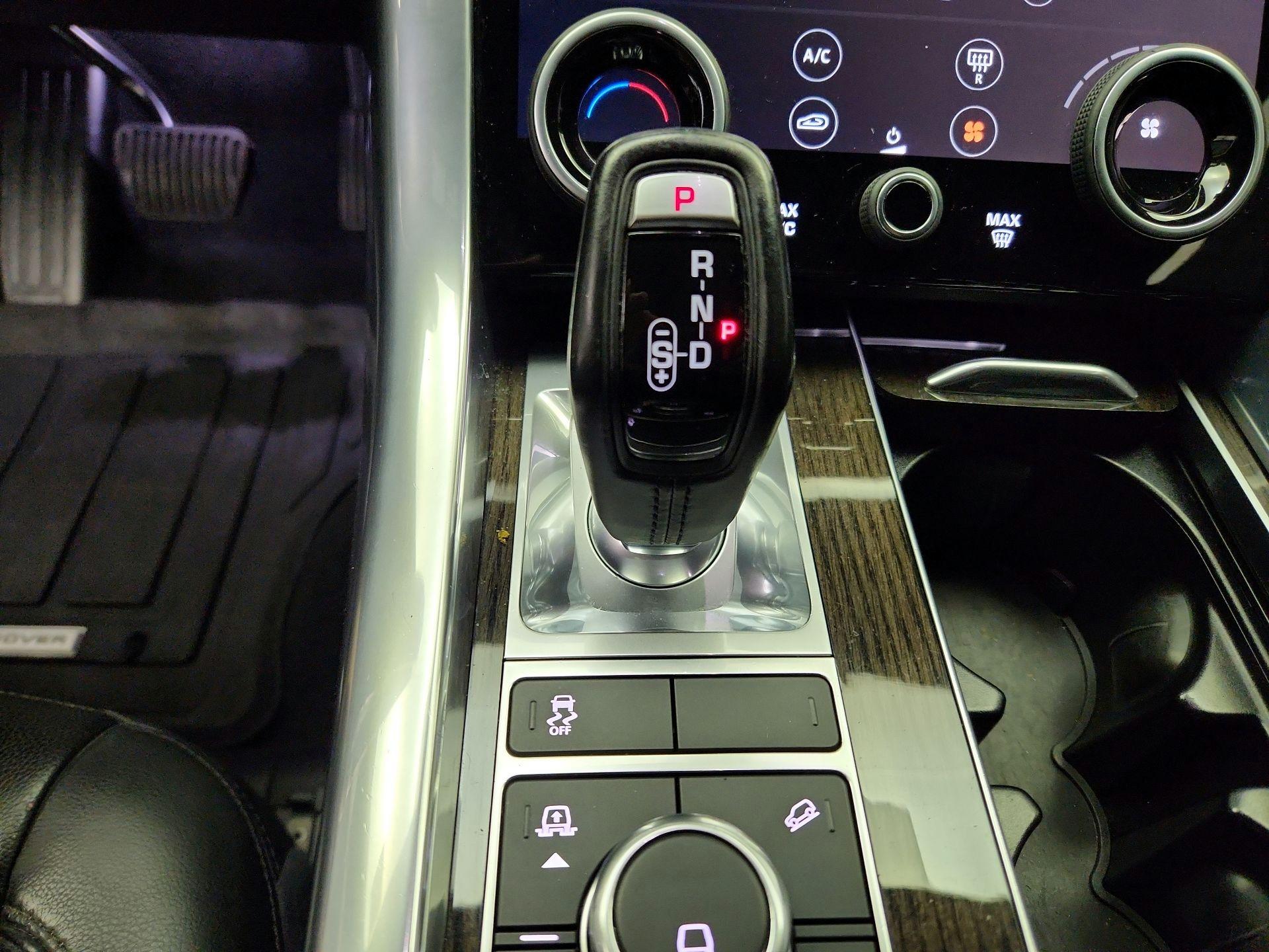 Thumbnail: 2020 Land Rover Range Rover Sport - 18