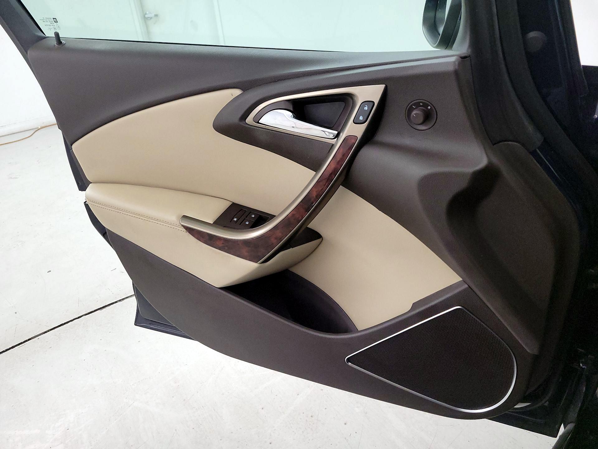 Thumbnail: 2015 Buick Verano - 12