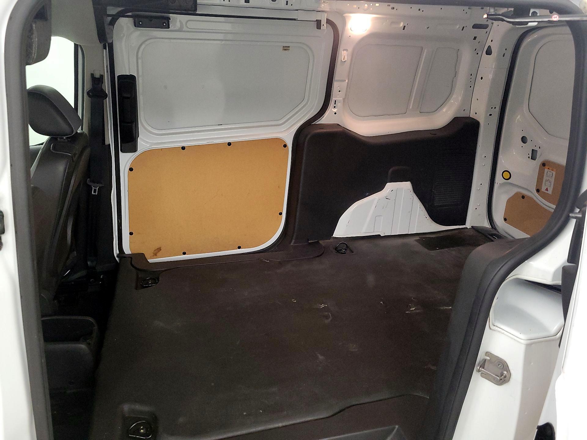 Thumbnail: 2018 Ford Transit Series - 19