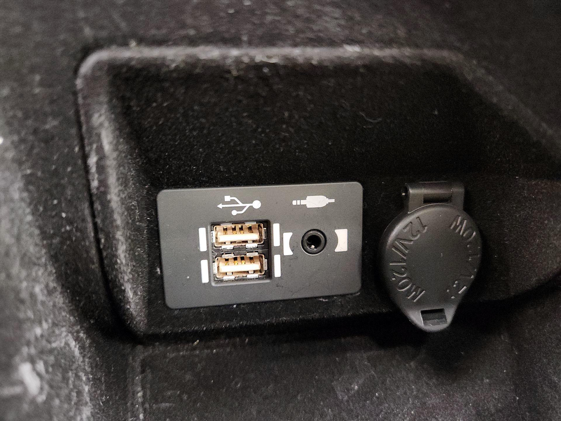 Thumbnail: 2023 Lexus IS - 18