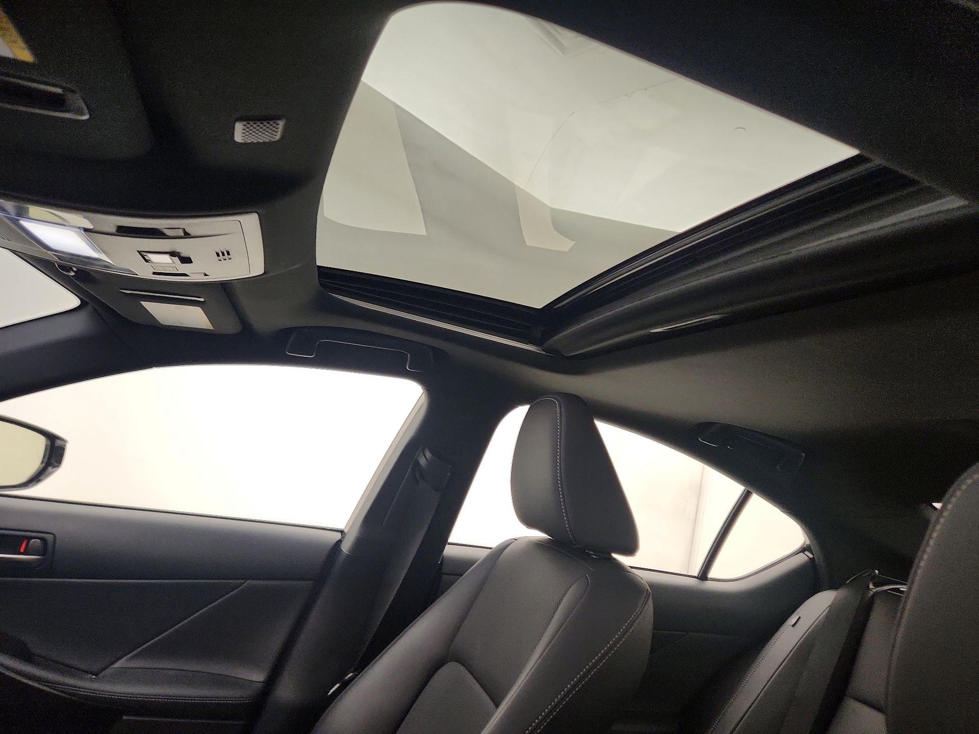 Thumbnail: 2023 Lexus IS - 19