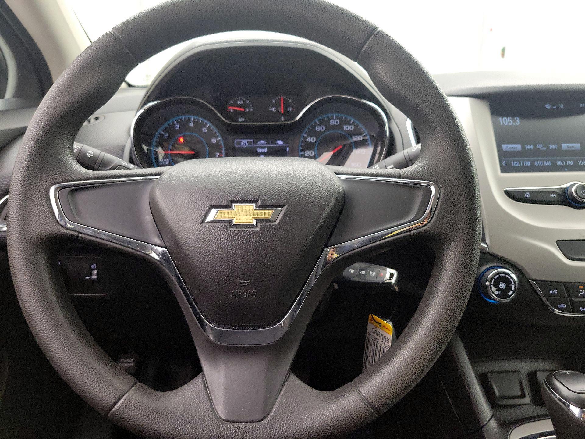 Thumbnail: 2018 Chevrolet Cruze - 10