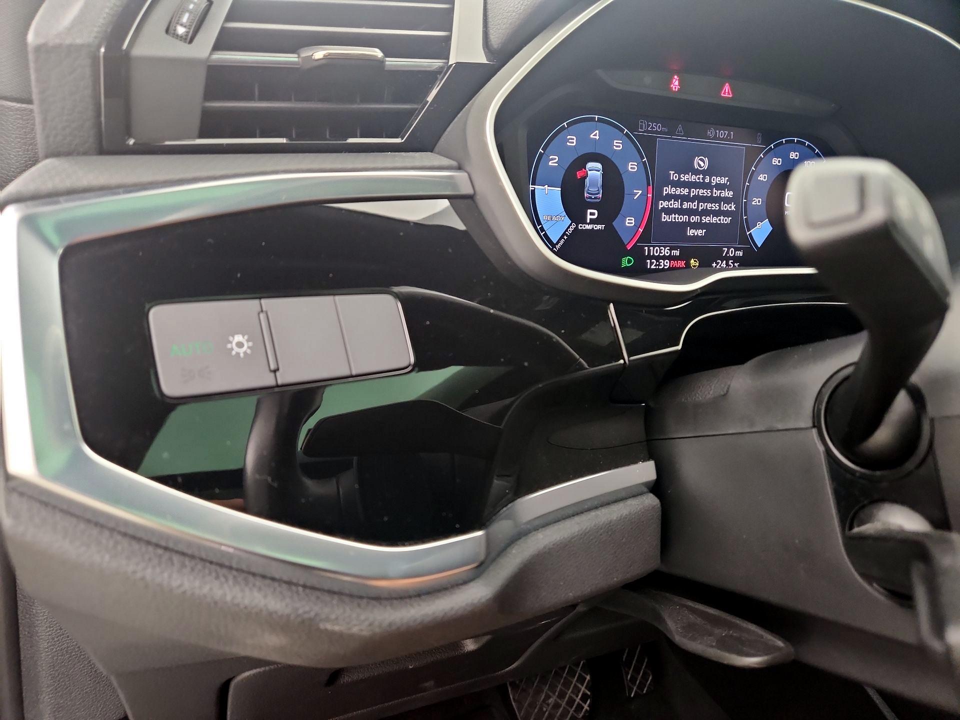 Thumbnail: 2021 Audi Q3 - 13