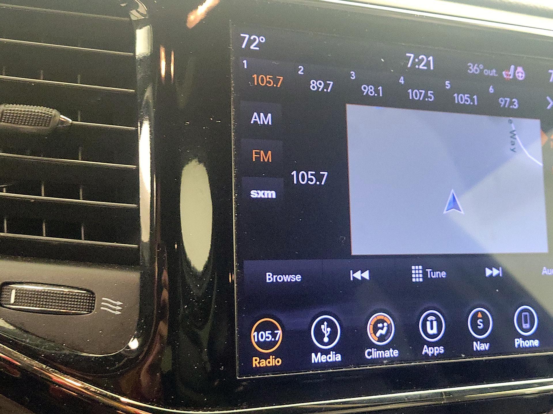 Thumbnail: 2019 Jeep Grand Cherokee - 16