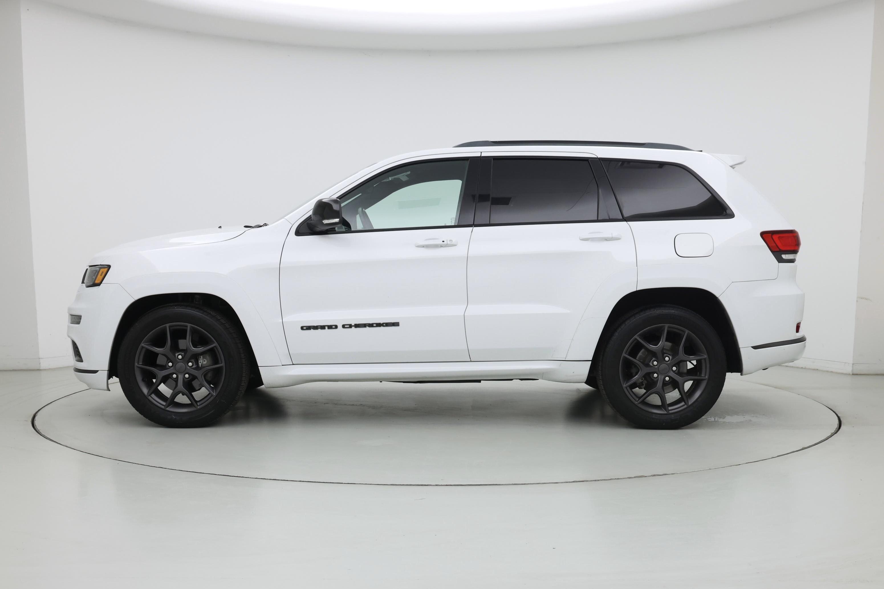 Thumbnail: 2019 Jeep Grand Cherokee - 3