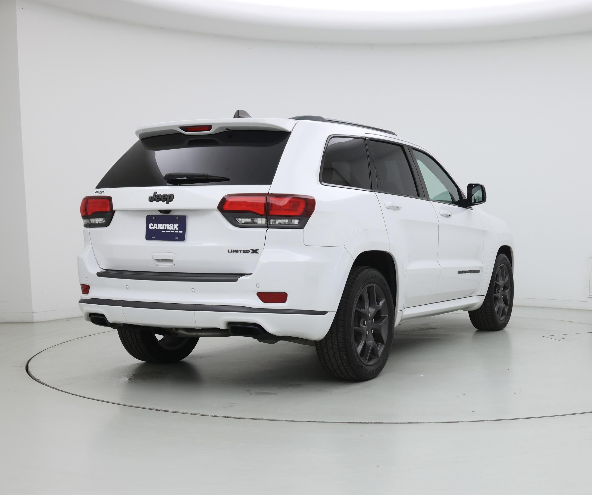 Thumbnail: 2019 Jeep Grand Cherokee - 8