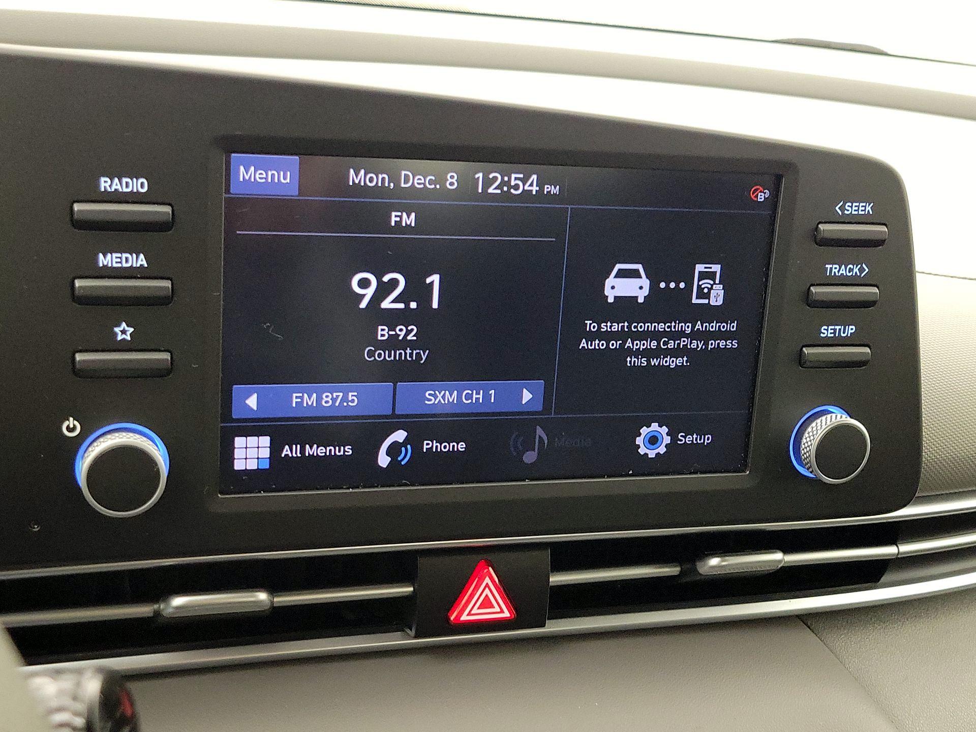 Thumbnail: 2022 Hyundai Elantra - 15