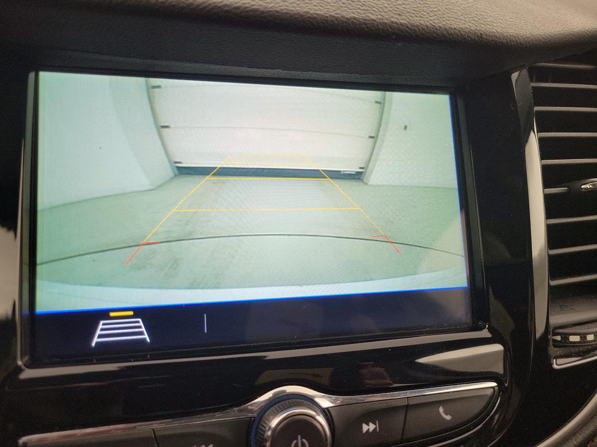 Thumbnail: 2019 Chevrolet Trax - 14