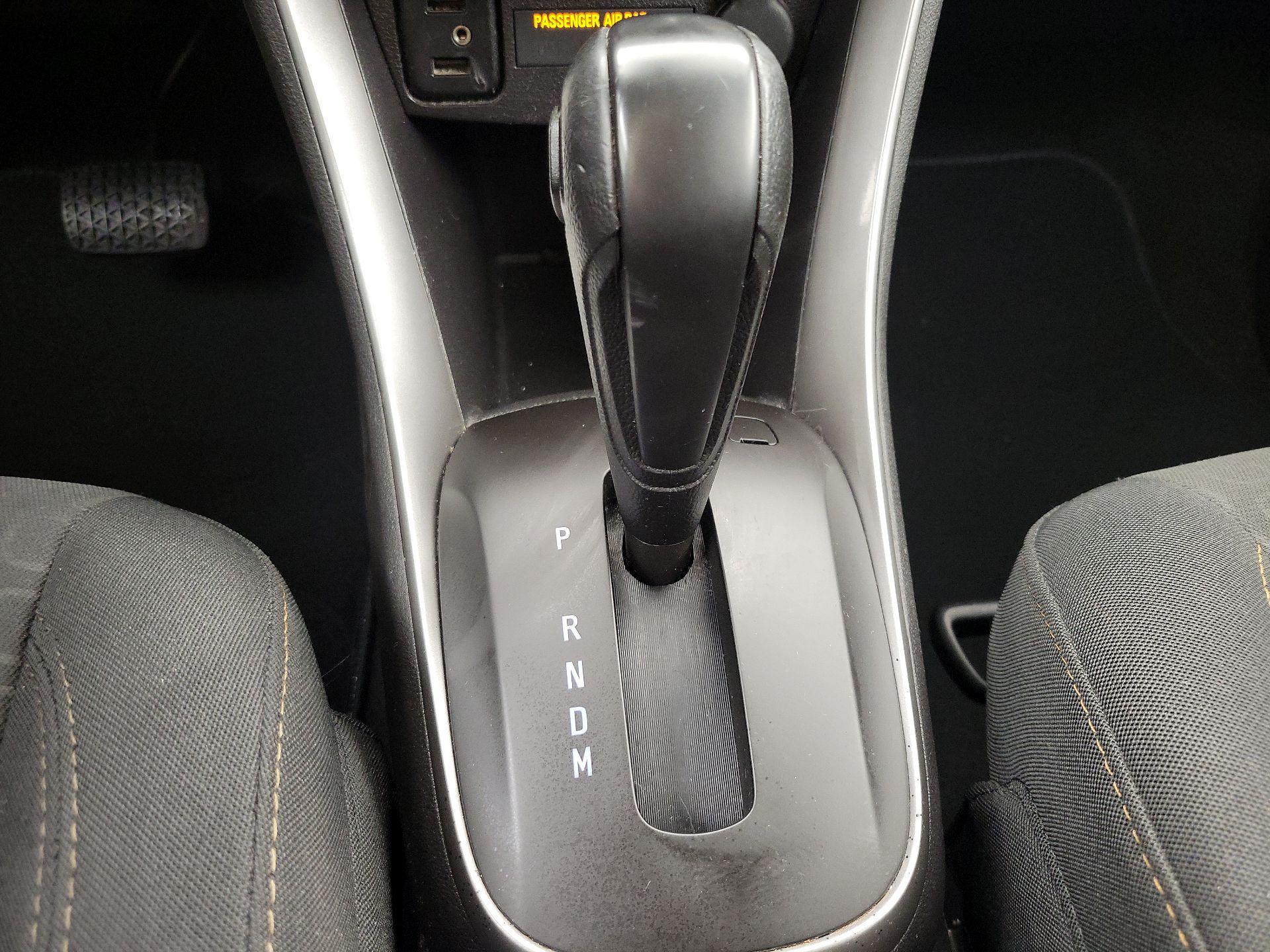 Thumbnail: 2019 Chevrolet Trax - 17