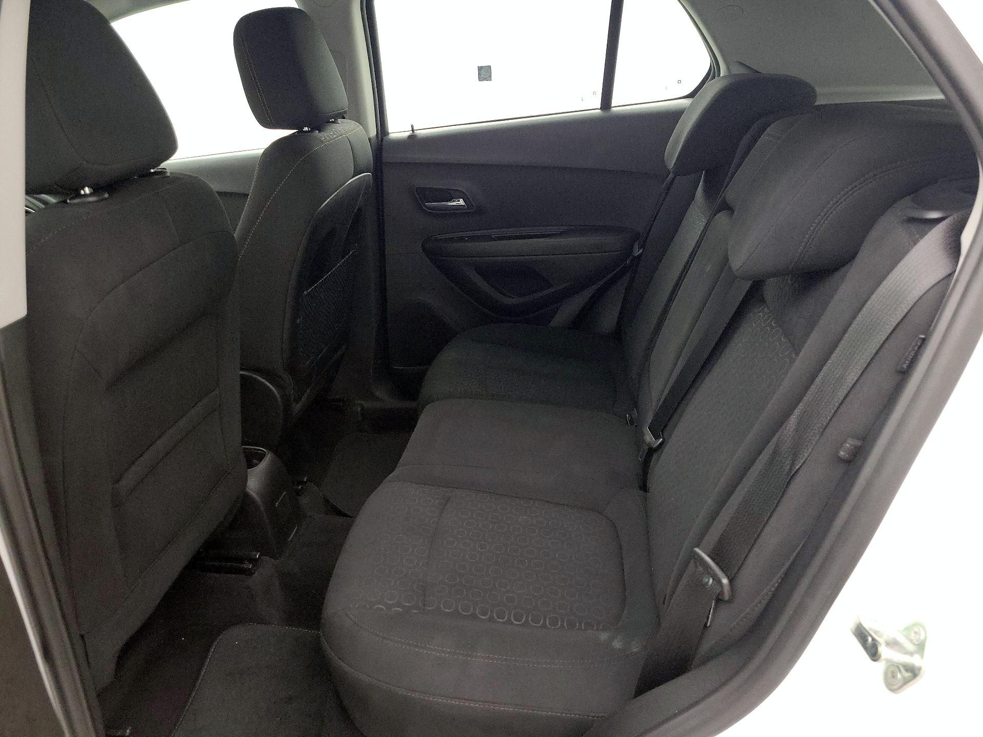 Thumbnail: 2019 Chevrolet Trax - 19