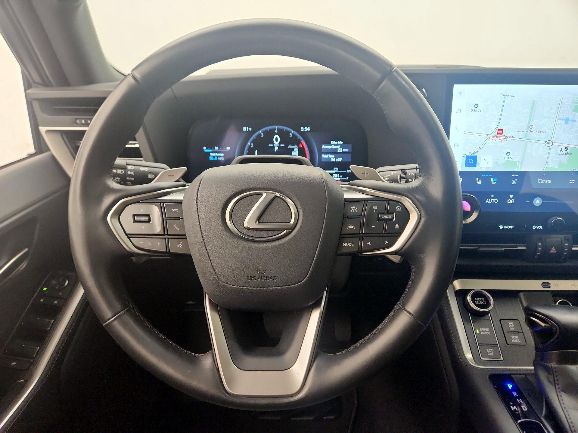 Thumbnail: 2024 Lexus GX - 10