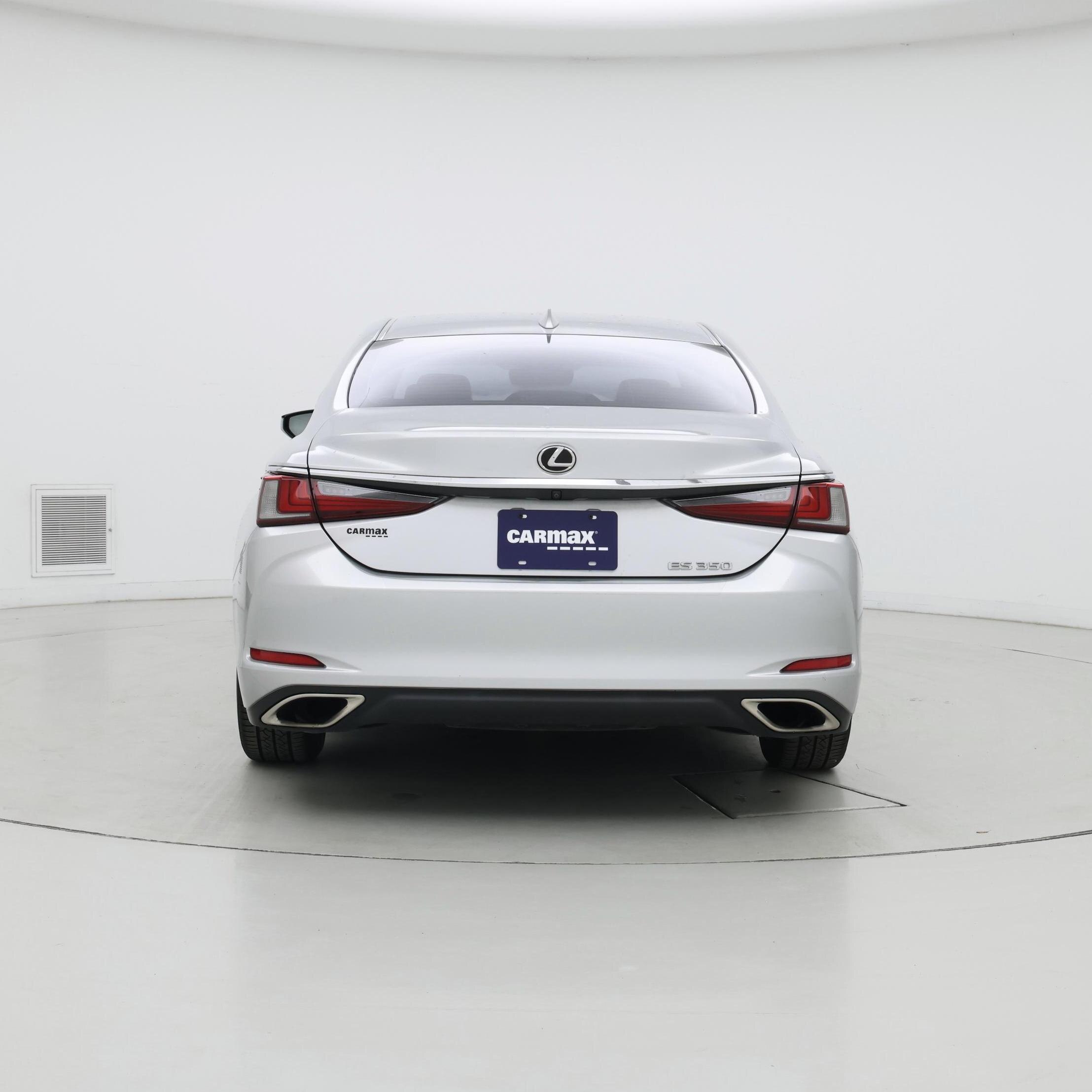 Thumbnail: 2019 Lexus ES - 6