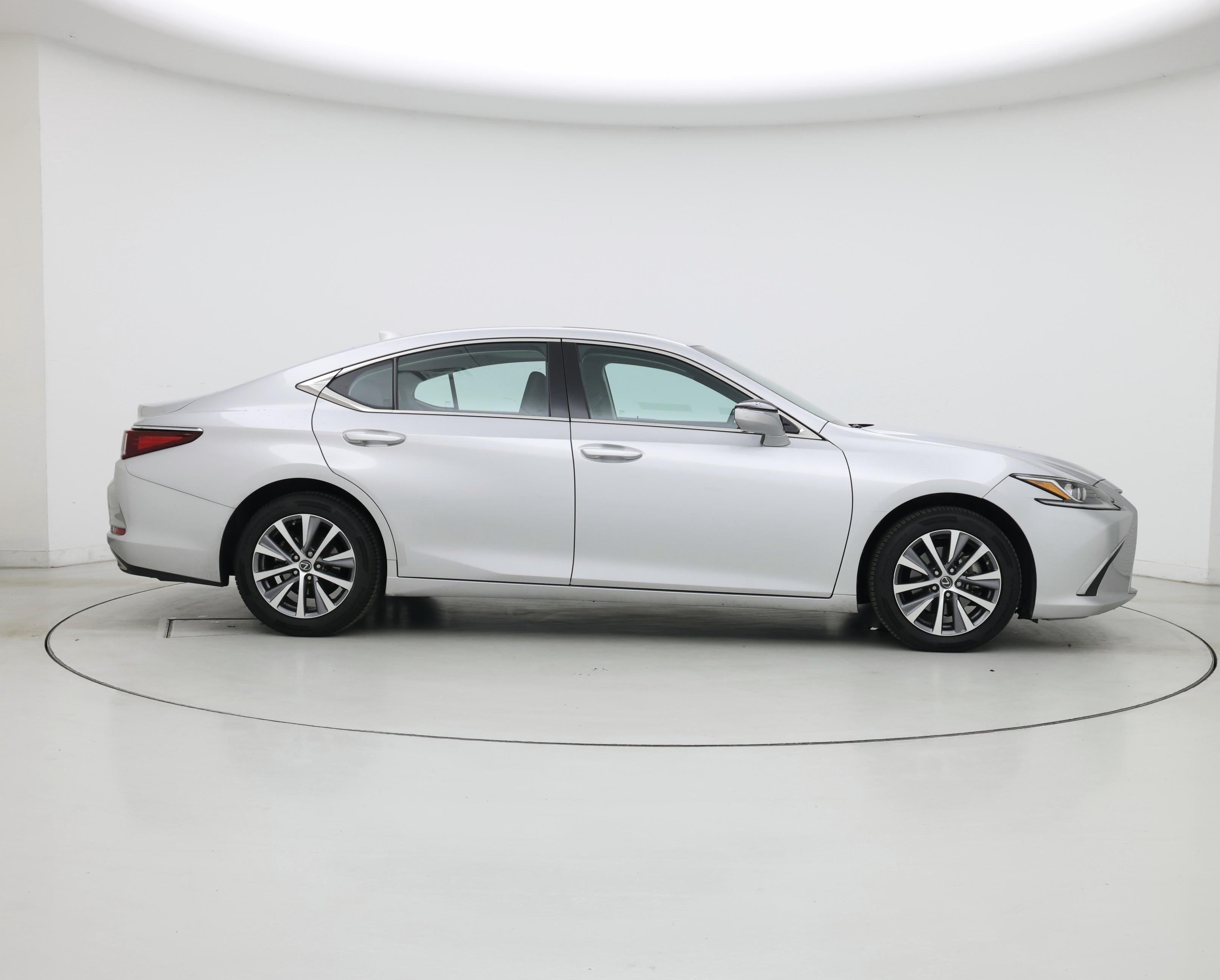 Thumbnail: 2019 Lexus ES - 7