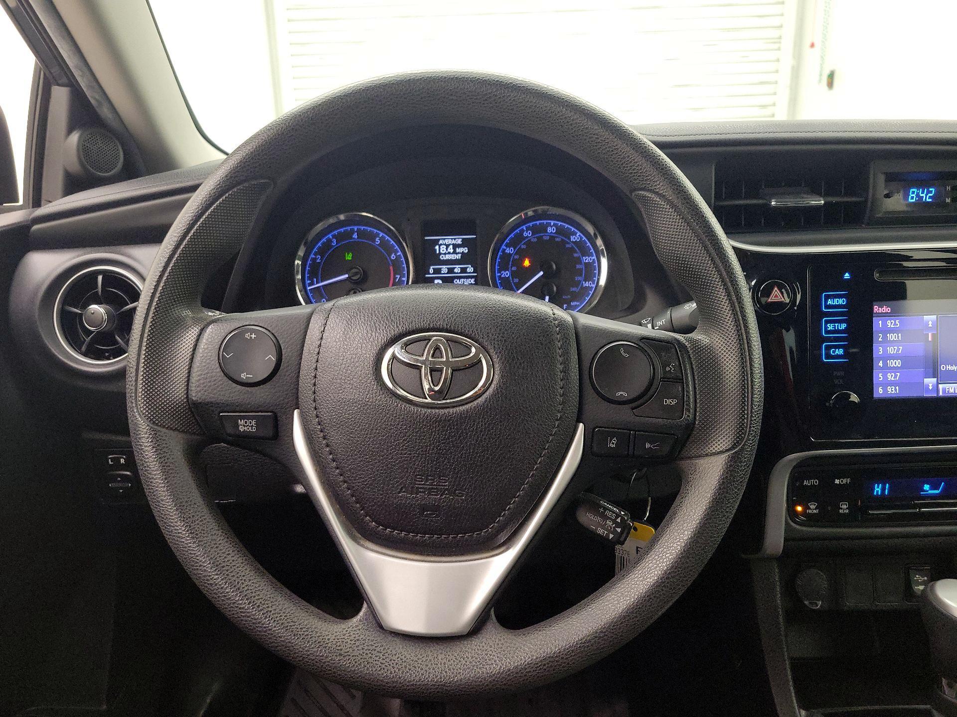 Thumbnail: 2019 Toyota Corolla - 10