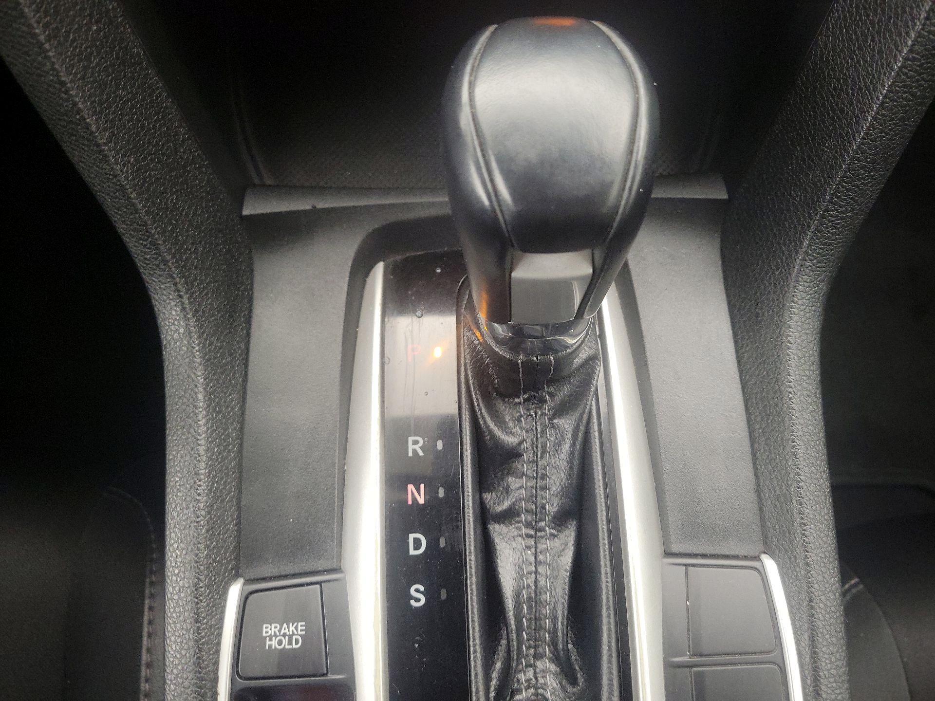 Thumbnail: 2020 Honda Civic - 17