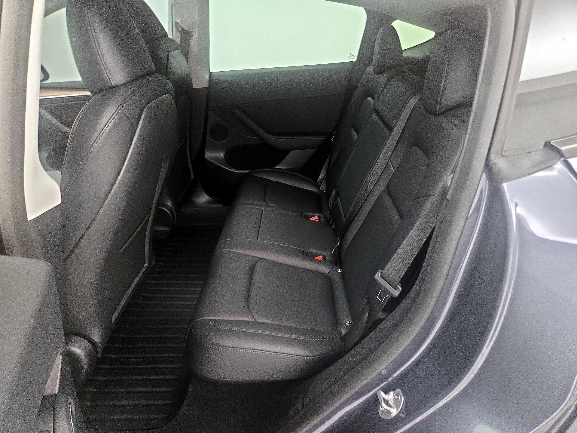 Thumbnail: 2023 Tesla Model Y - 20