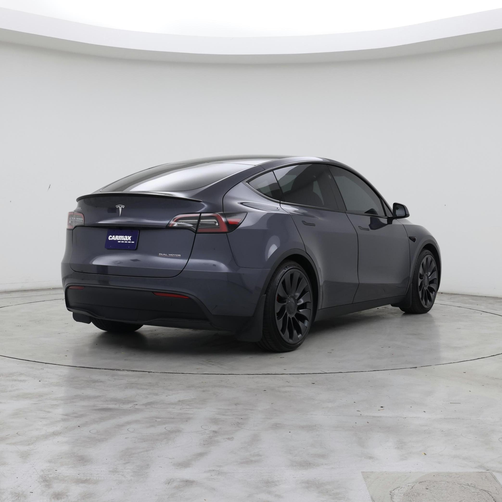 Thumbnail: 2023 Tesla Model Y - 8