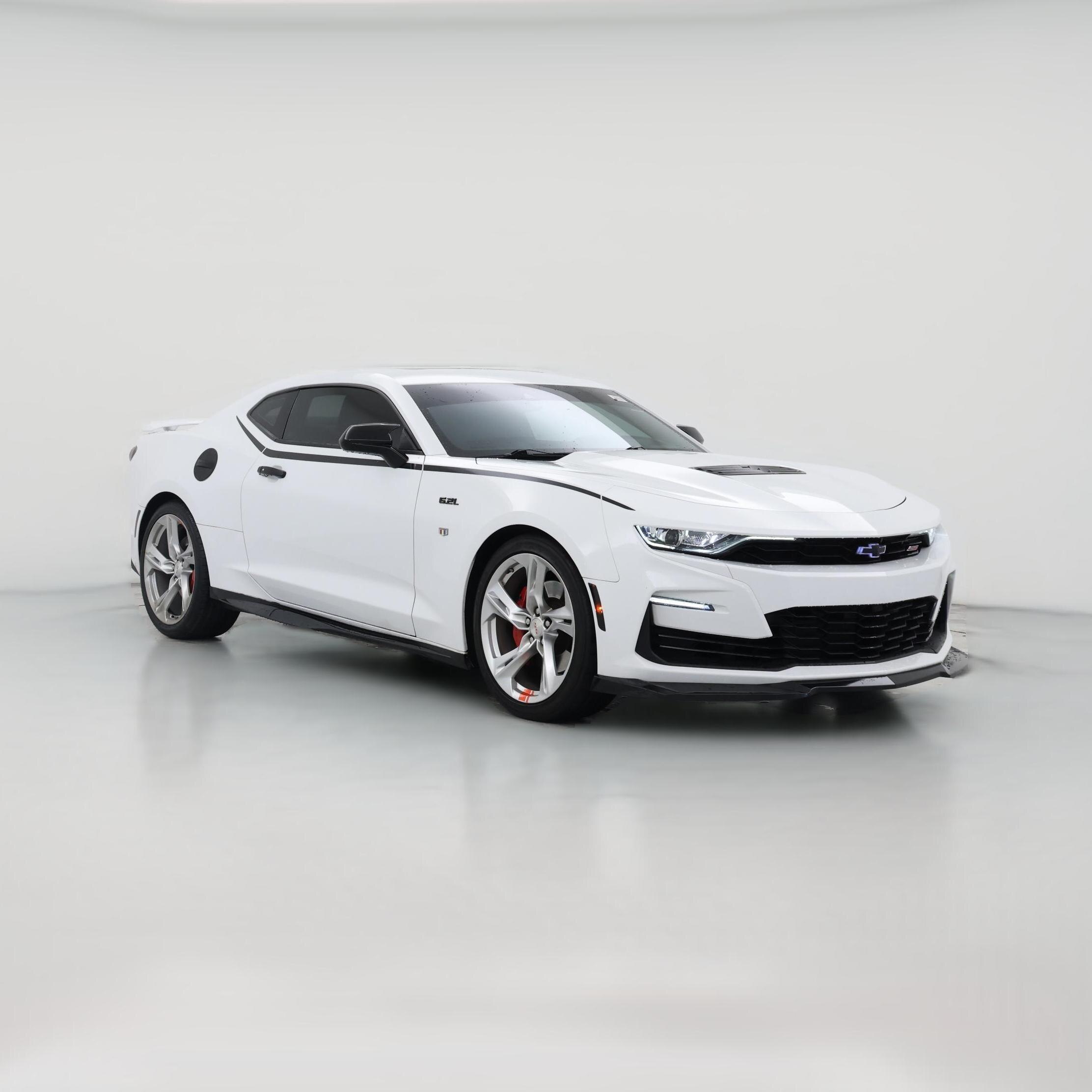 Thumbnail: 2021 Chevrolet Camaro - 1