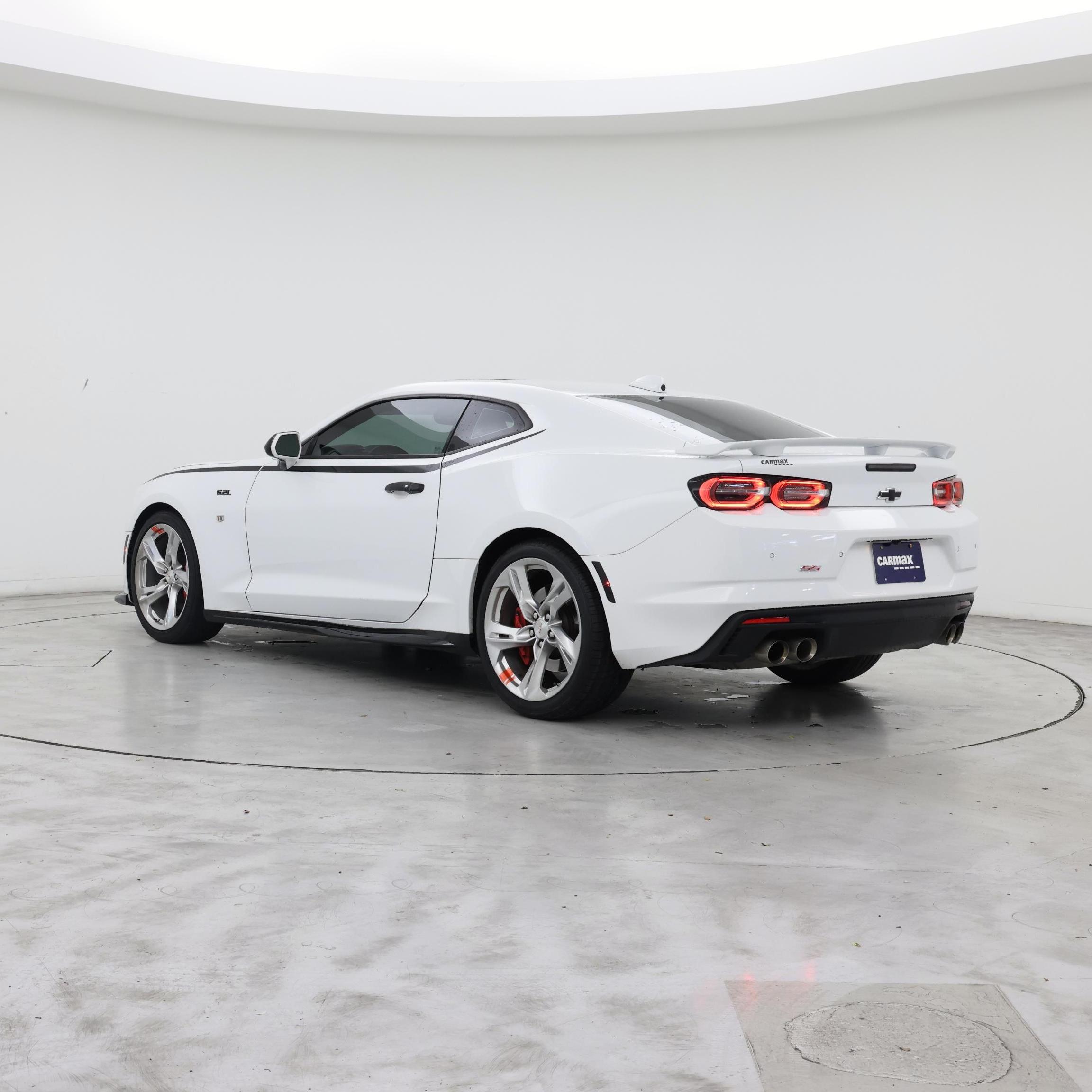 Thumbnail: 2021 Chevrolet Camaro - 2