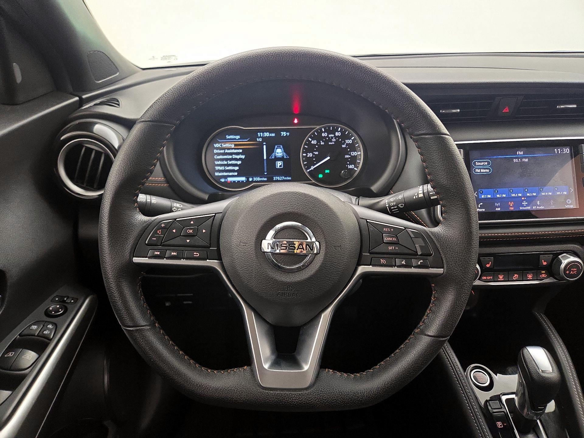 Thumbnail: 2020 Nissan Kicks - 10