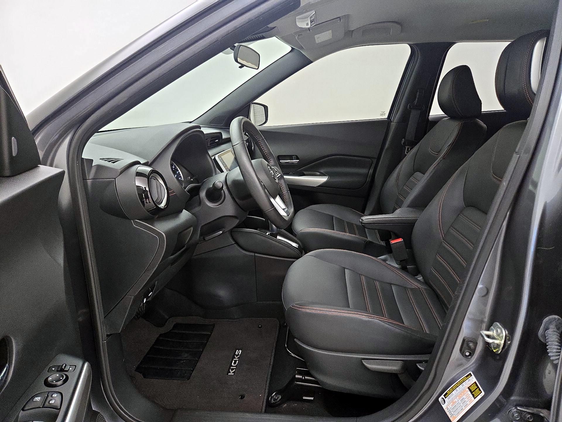 Thumbnail: 2020 Nissan Kicks - 11