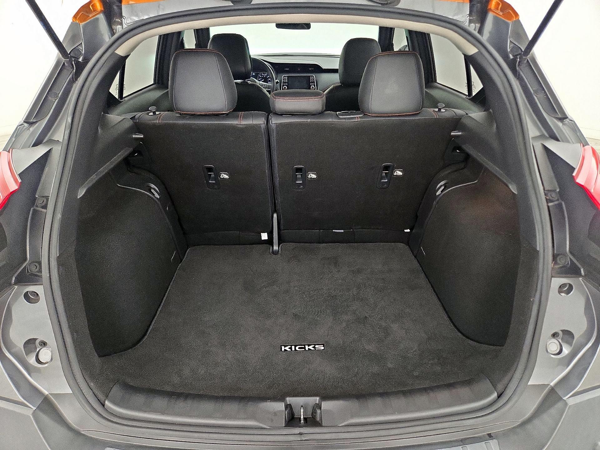 Thumbnail: 2020 Nissan Kicks - 19