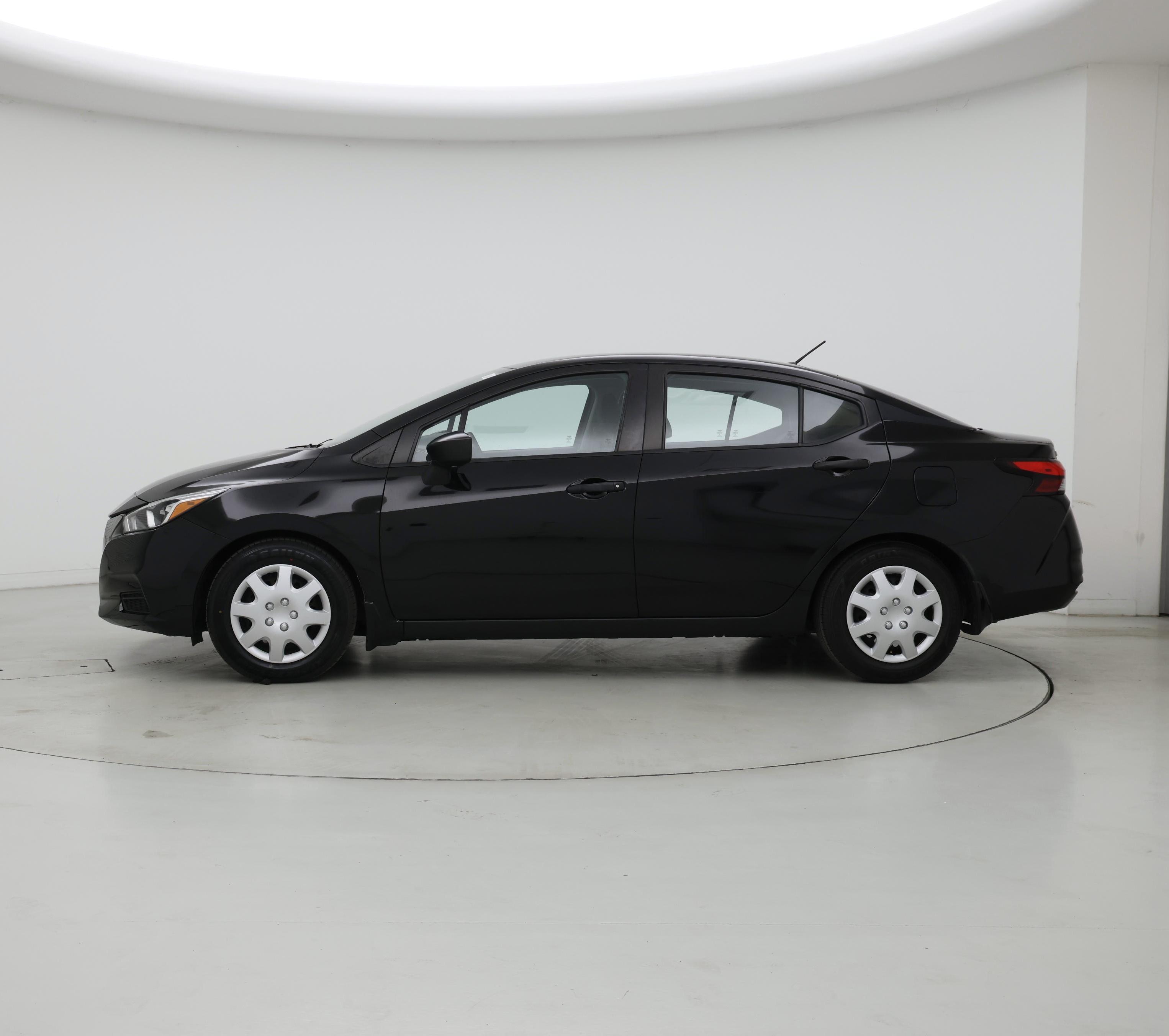 Thumbnail: 2020 Nissan Versa - 3