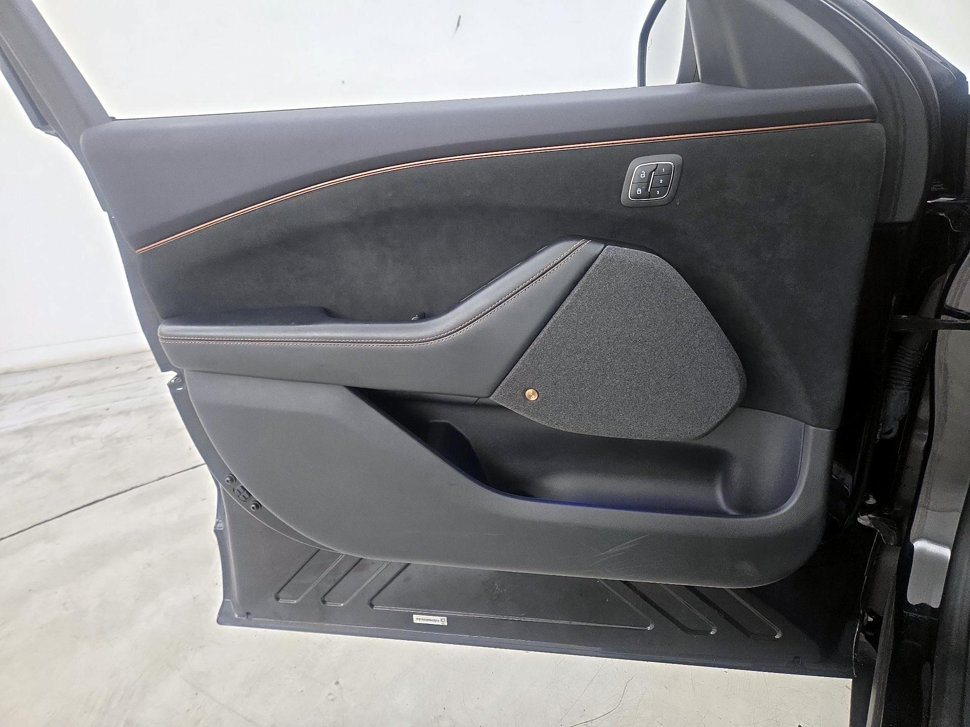 Thumbnail: 2022 Ford Mustang Mach-E - 12