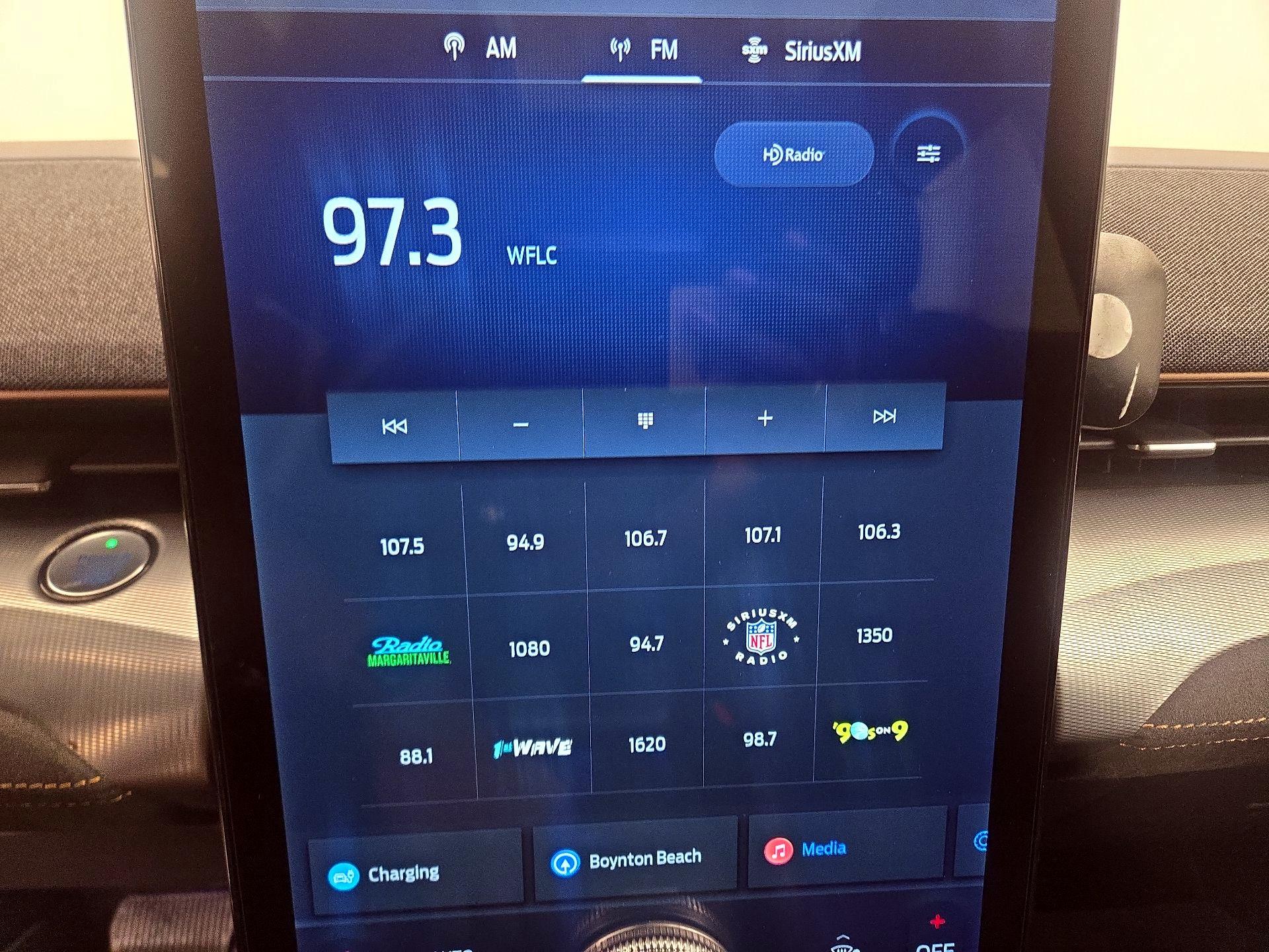 Thumbnail: 2022 Ford Mustang Mach-E - 16