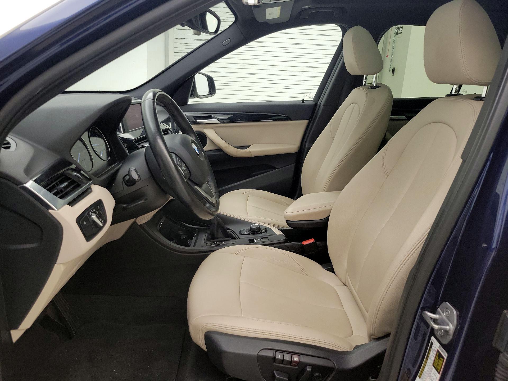 Thumbnail: 2018 BMW X1 - 11