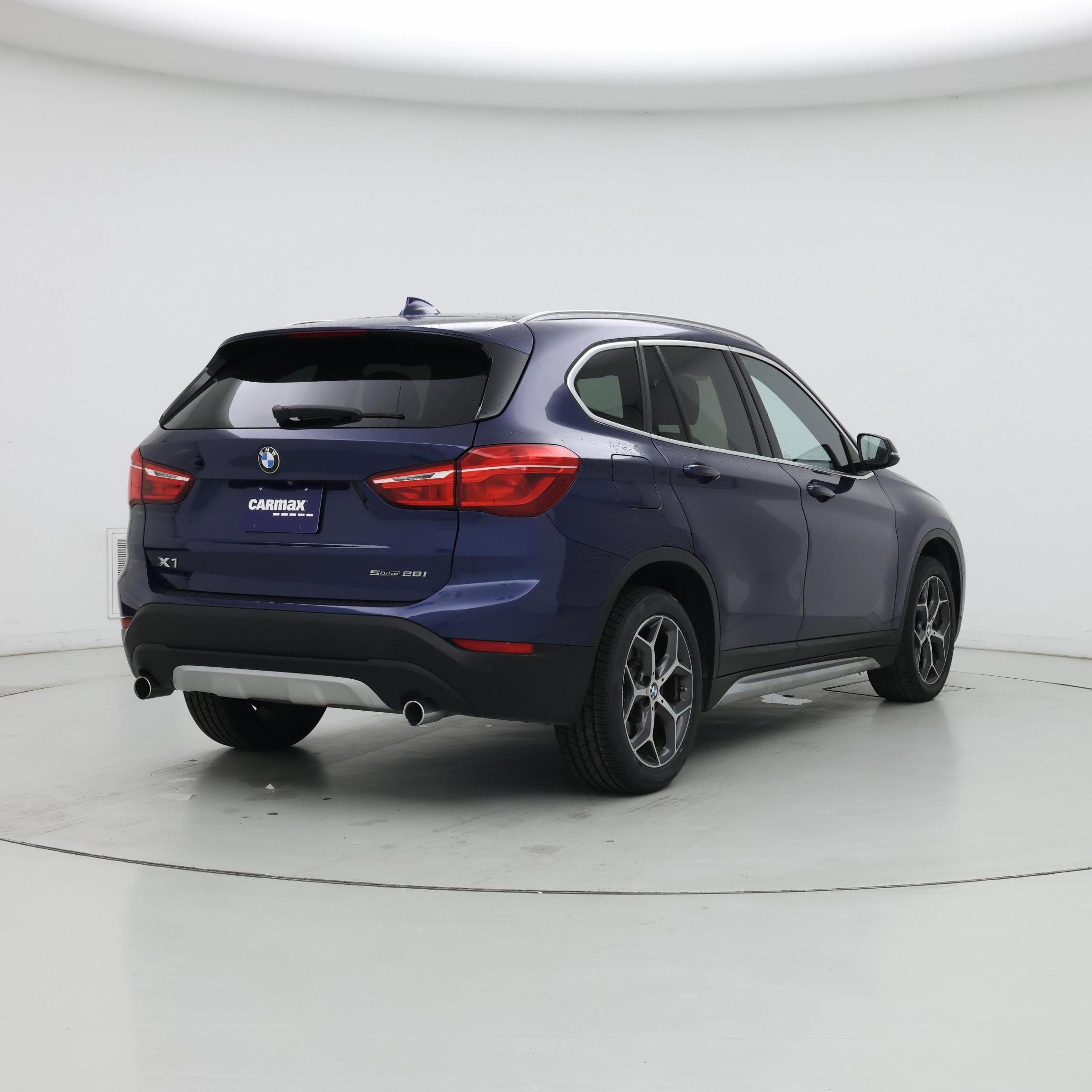 Thumbnail: 2018 BMW X1 - 8