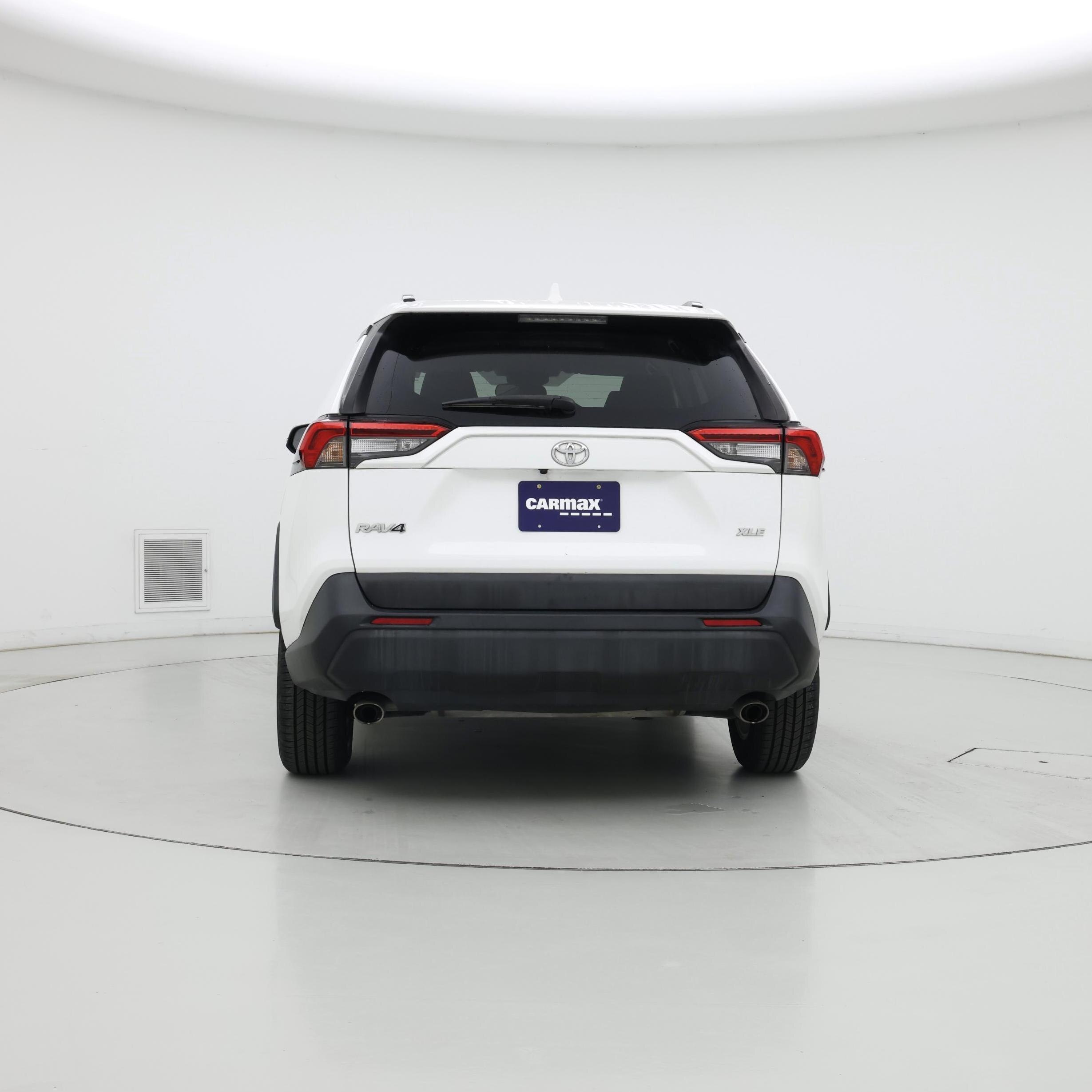 Thumbnail: 2021 Toyota RAV4 - 6