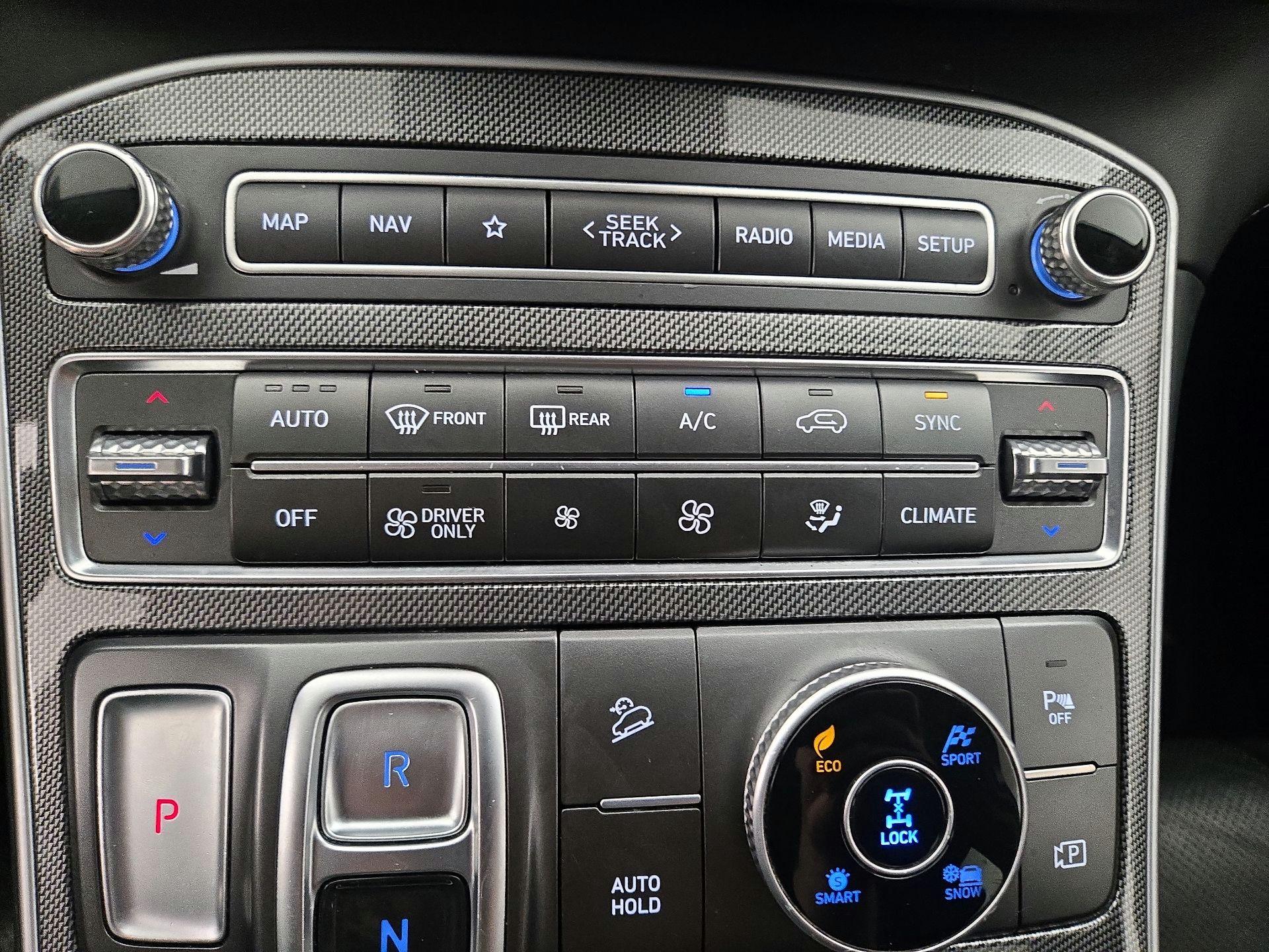 Thumbnail: 2021 Hyundai Santa Fe - 17