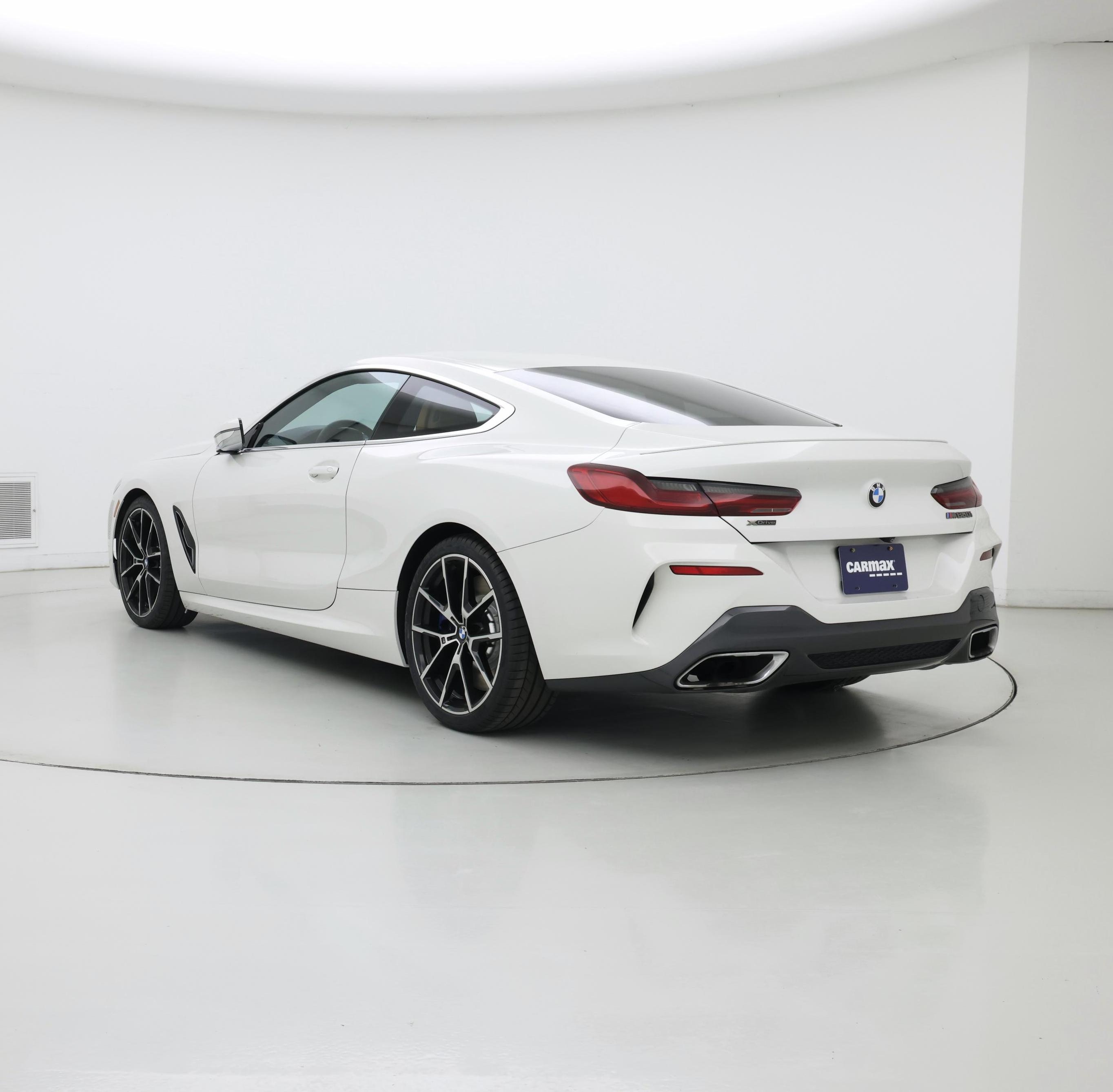 Thumbnail: 2019 BMW 8 Series - 2