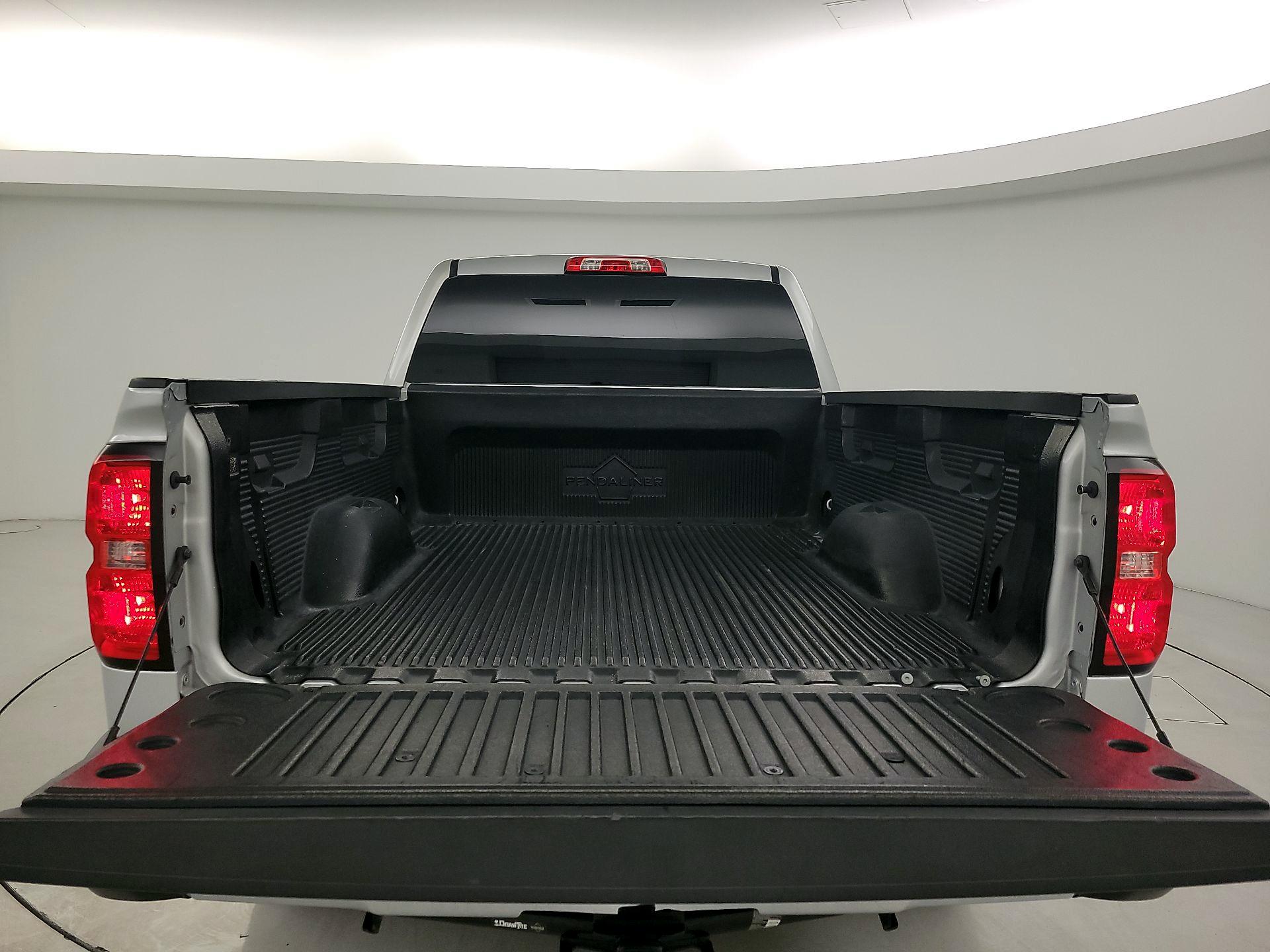 Thumbnail: 2018 Chevrolet Silverado 1500 - 20