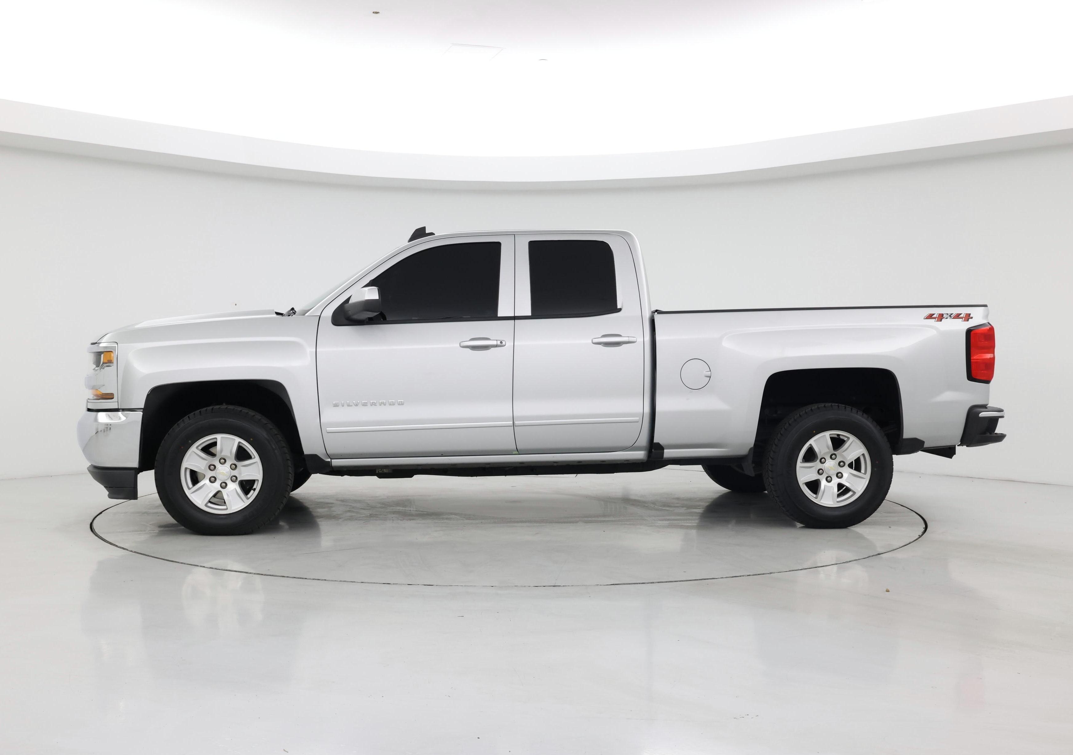 Thumbnail: 2018 Chevrolet Silverado 1500 - 3