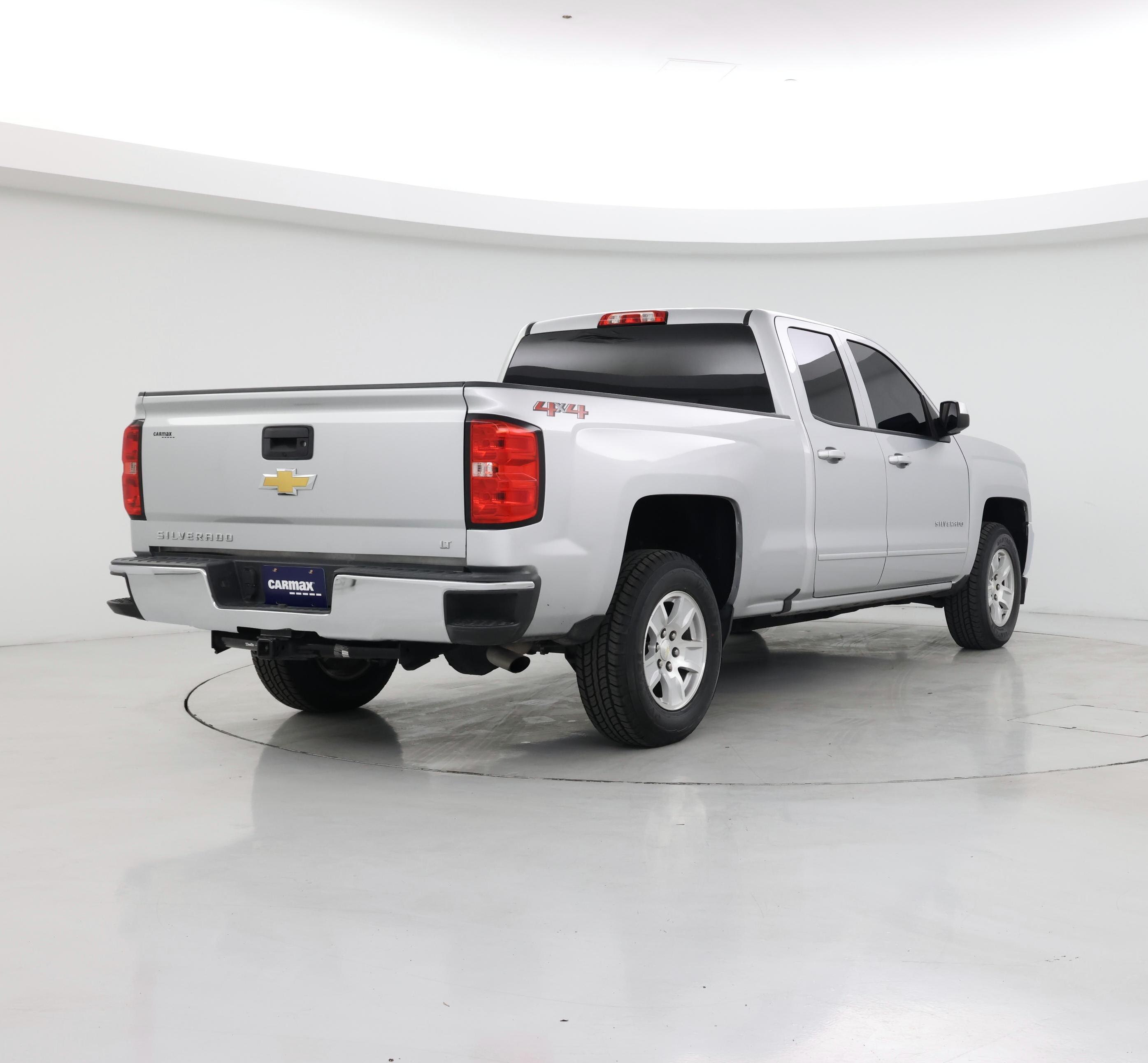 Thumbnail: 2018 Chevrolet Silverado 1500 - 8